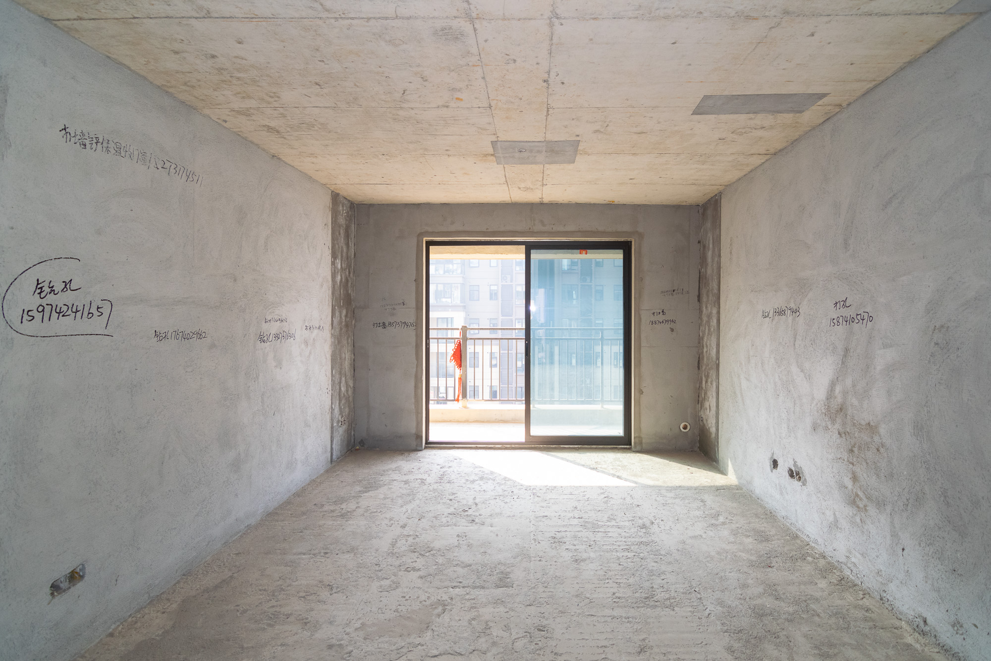 大汉汉府一期  4室2厅2卫    103.8万 大汉汉府一期  4室2厅2卫    103.8万客厅