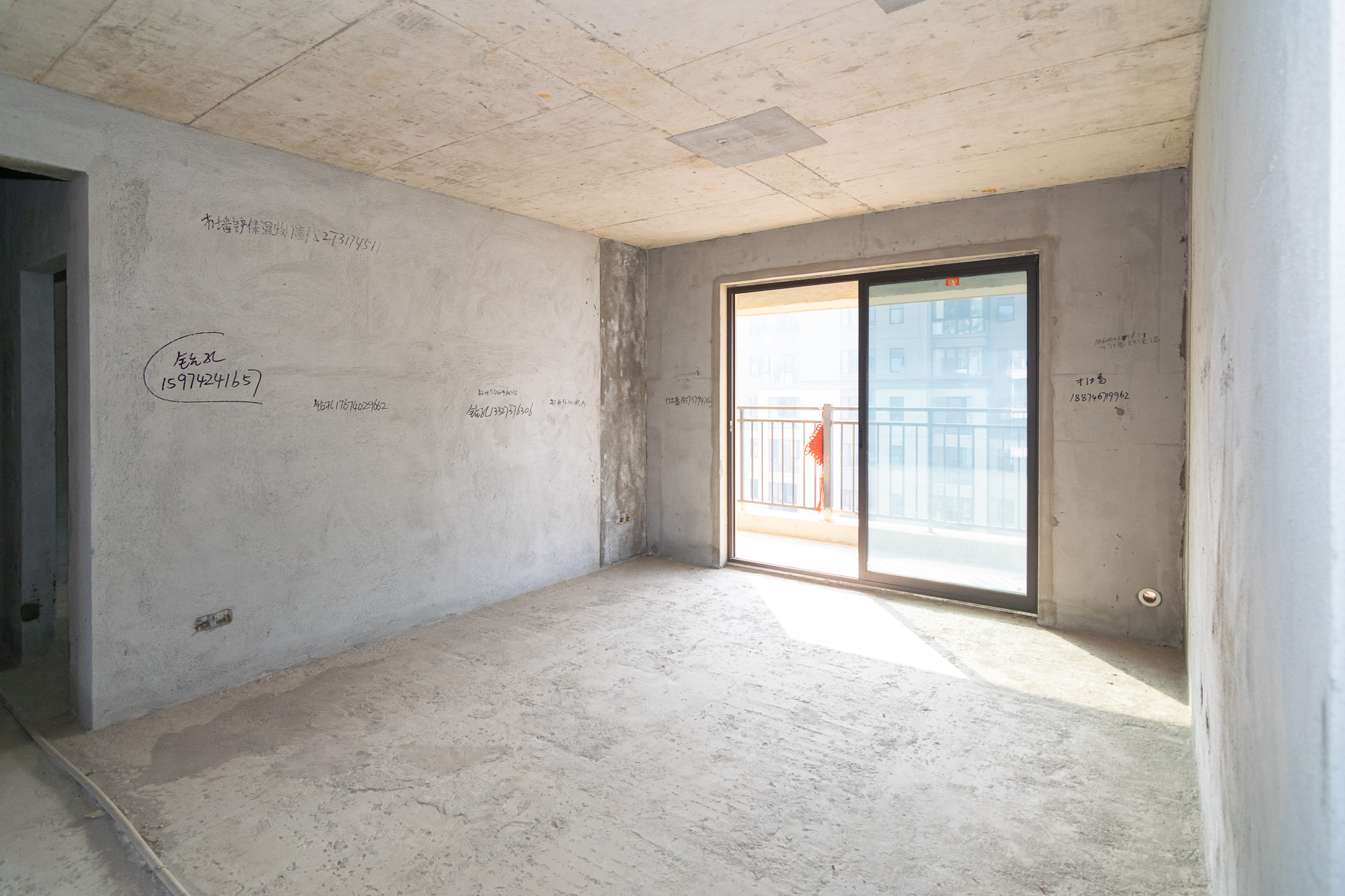 大汉汉府一期  4室2厅2卫    103.8万 大汉汉府一期  4室2厅2卫    103.8万客厅