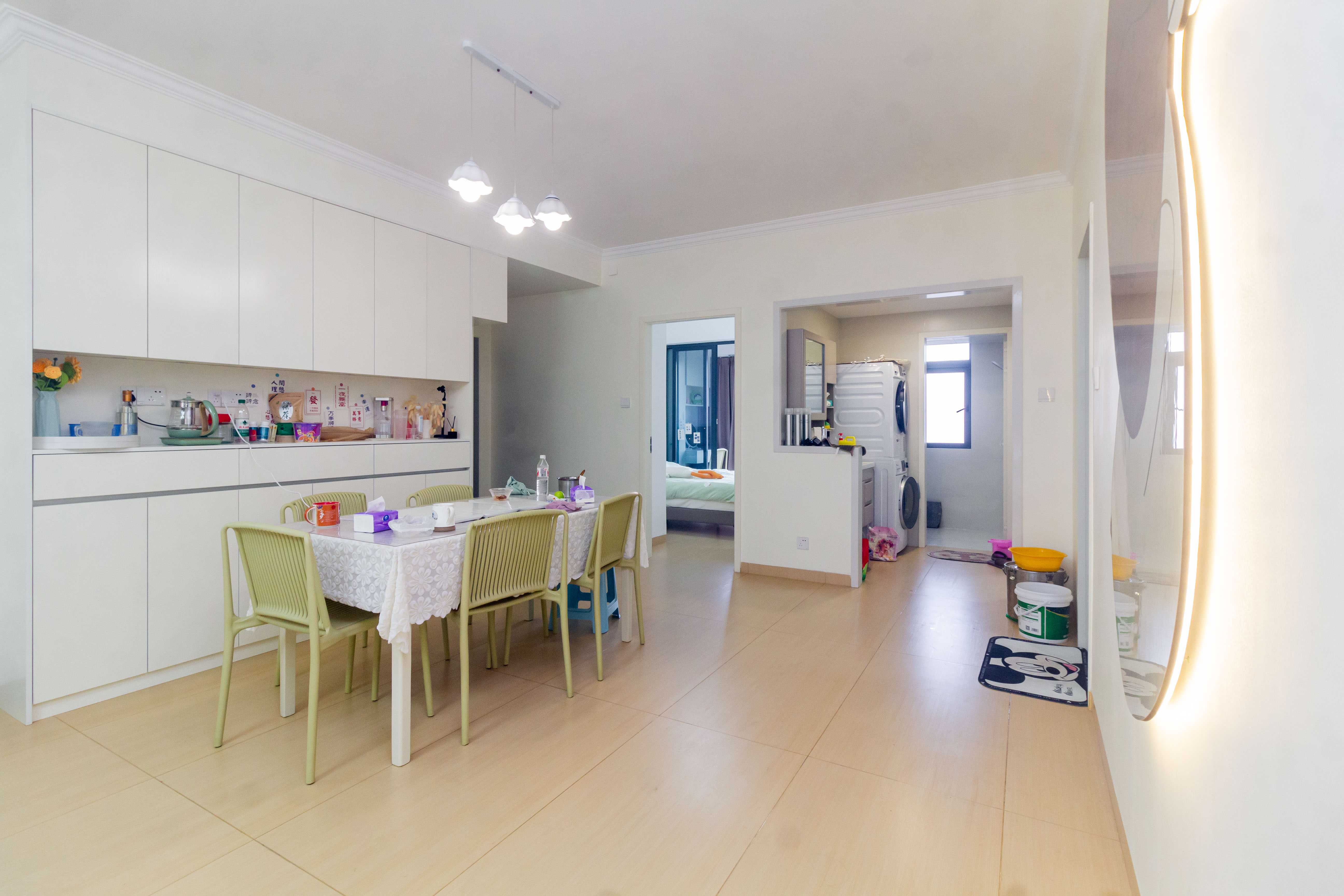 日盛湖湘花苑  3室2厅2卫    94.8万 日盛湖湘花苑  3室2厅2卫    94.8万客厅