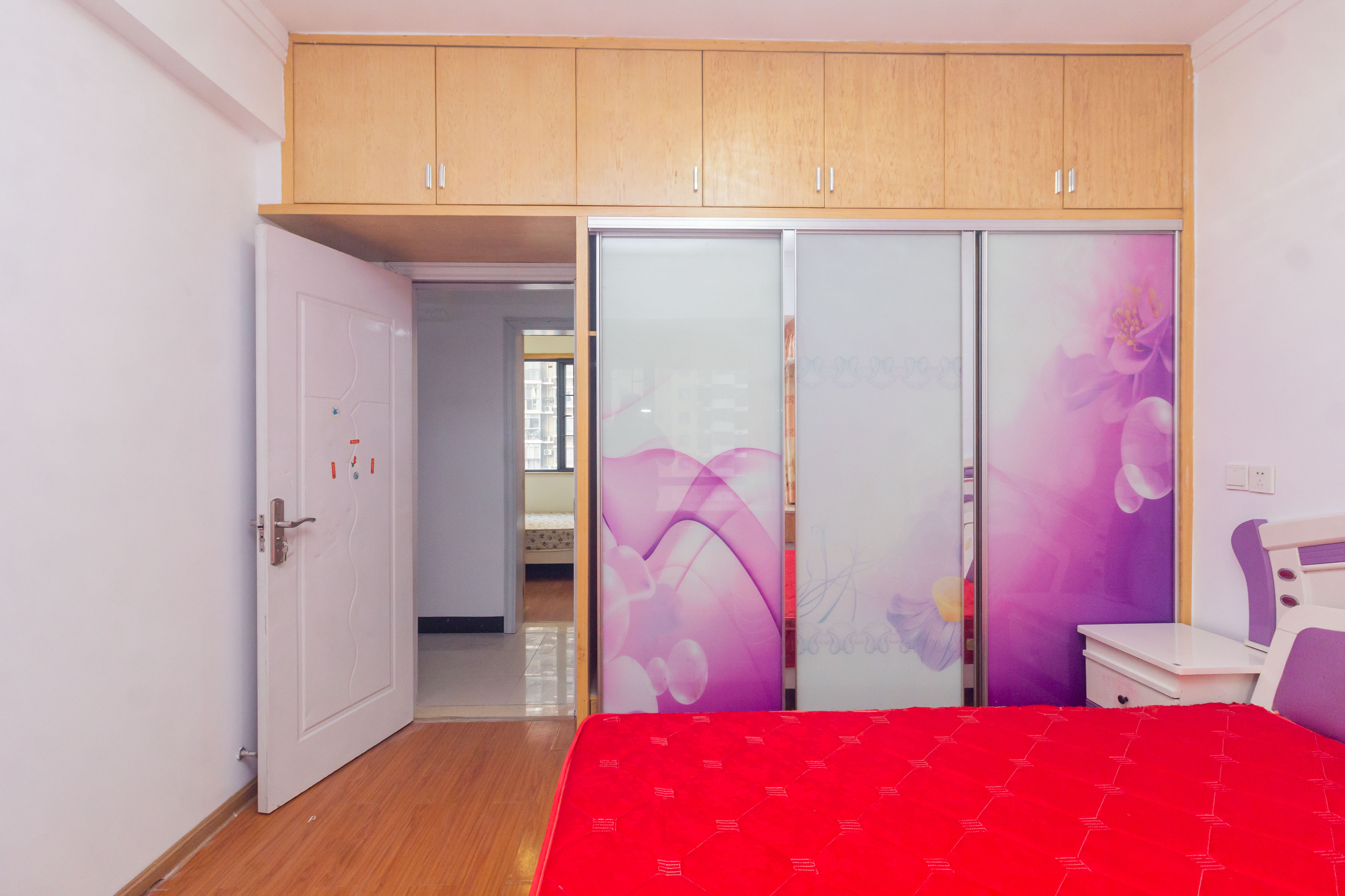 中国铁建国际城一期 3室2厅1卫 48.8万 中国铁建国际城一期 3室2厅1卫 48.8万卧室