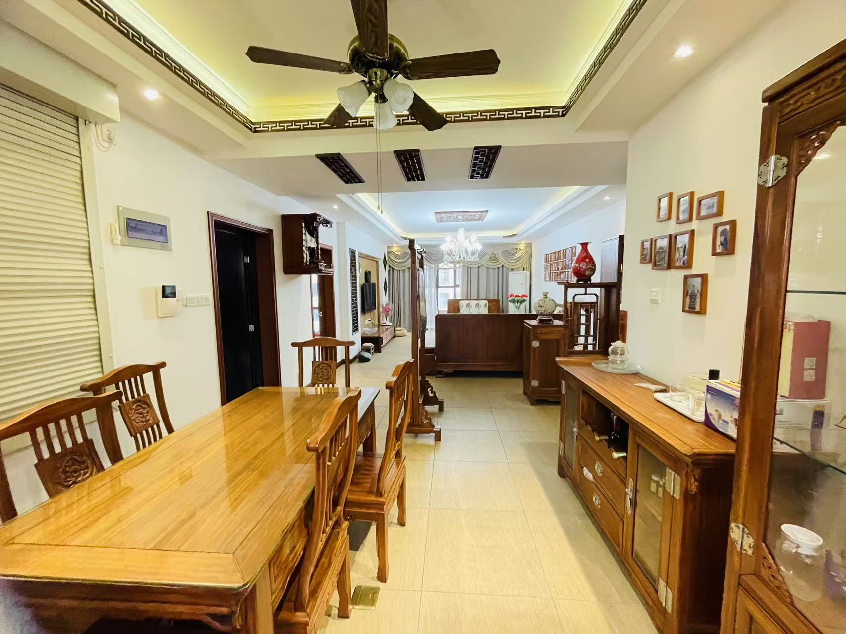 佳兆业金域天下一期  6室2厅2卫    120.0万 佳兆业金域天下一期  6室2厅2卫    120.0万室内图