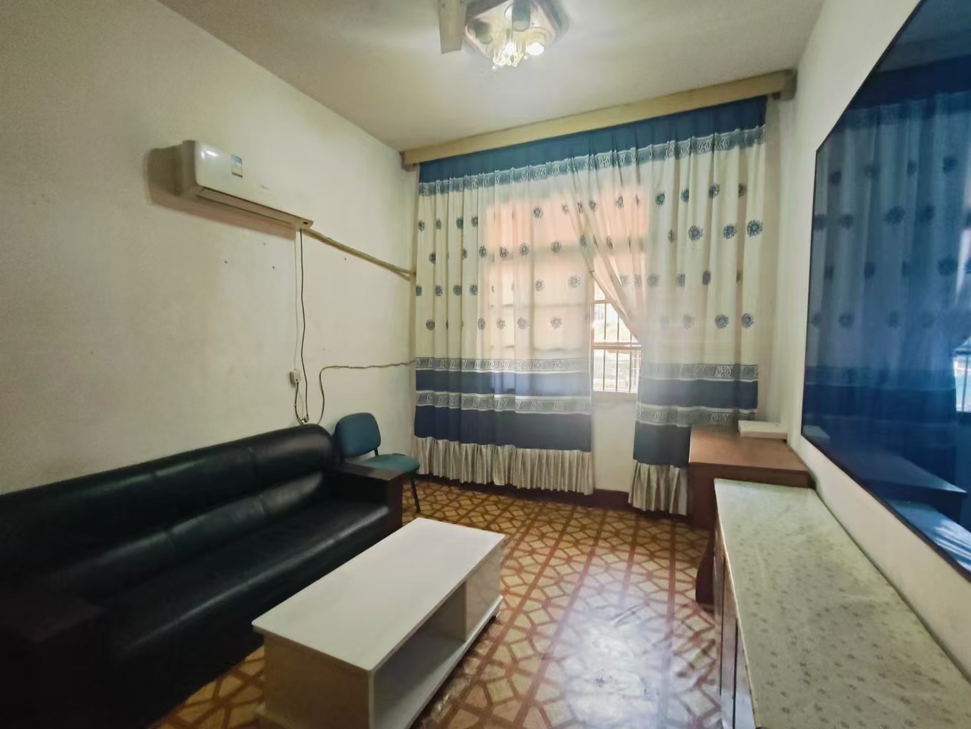 6415 2室2厅1卫 16.8万 6415 2室2厅1卫 16.8万室内图