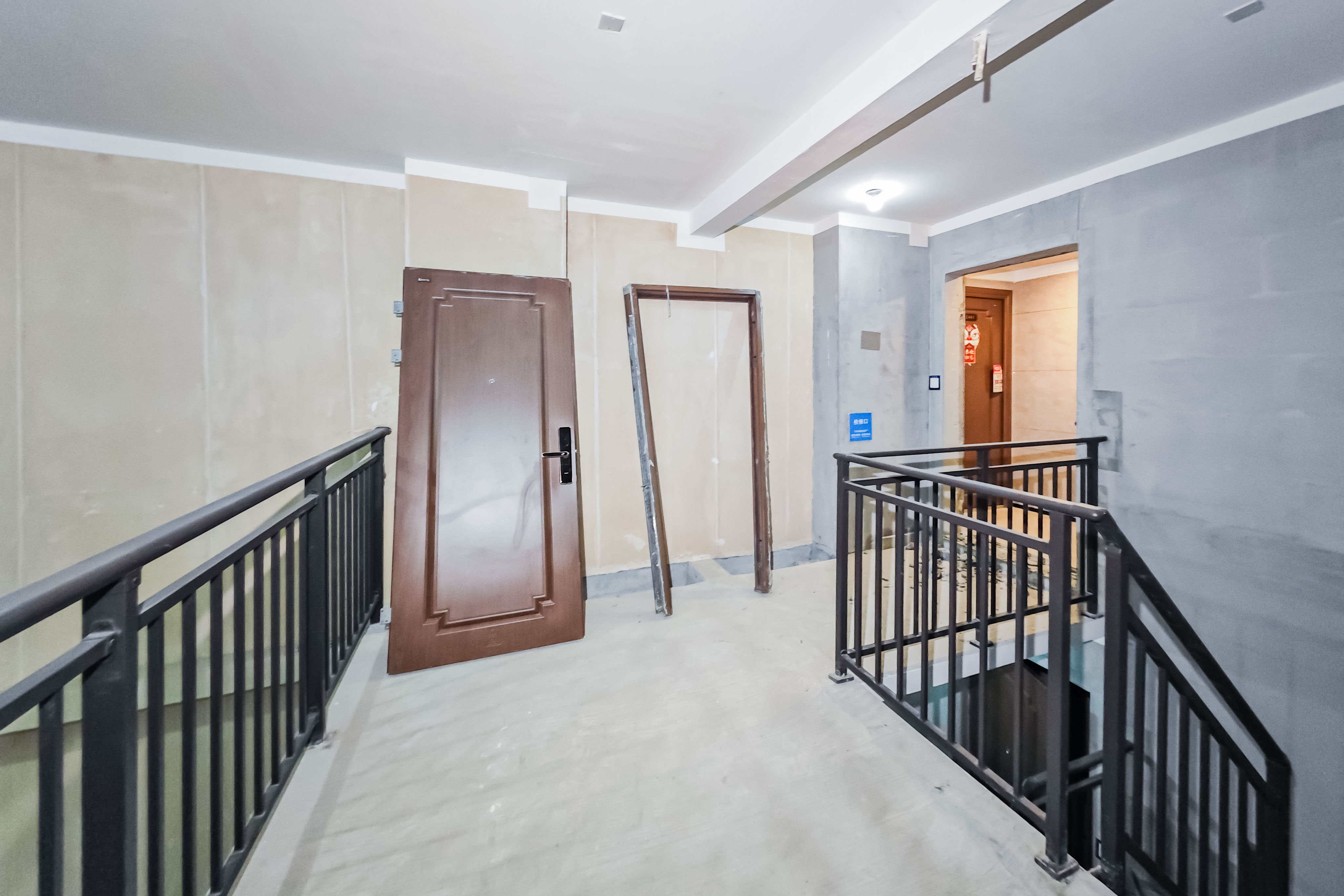 建发玖洲观澜  4室2厅2卫   165.00万其他