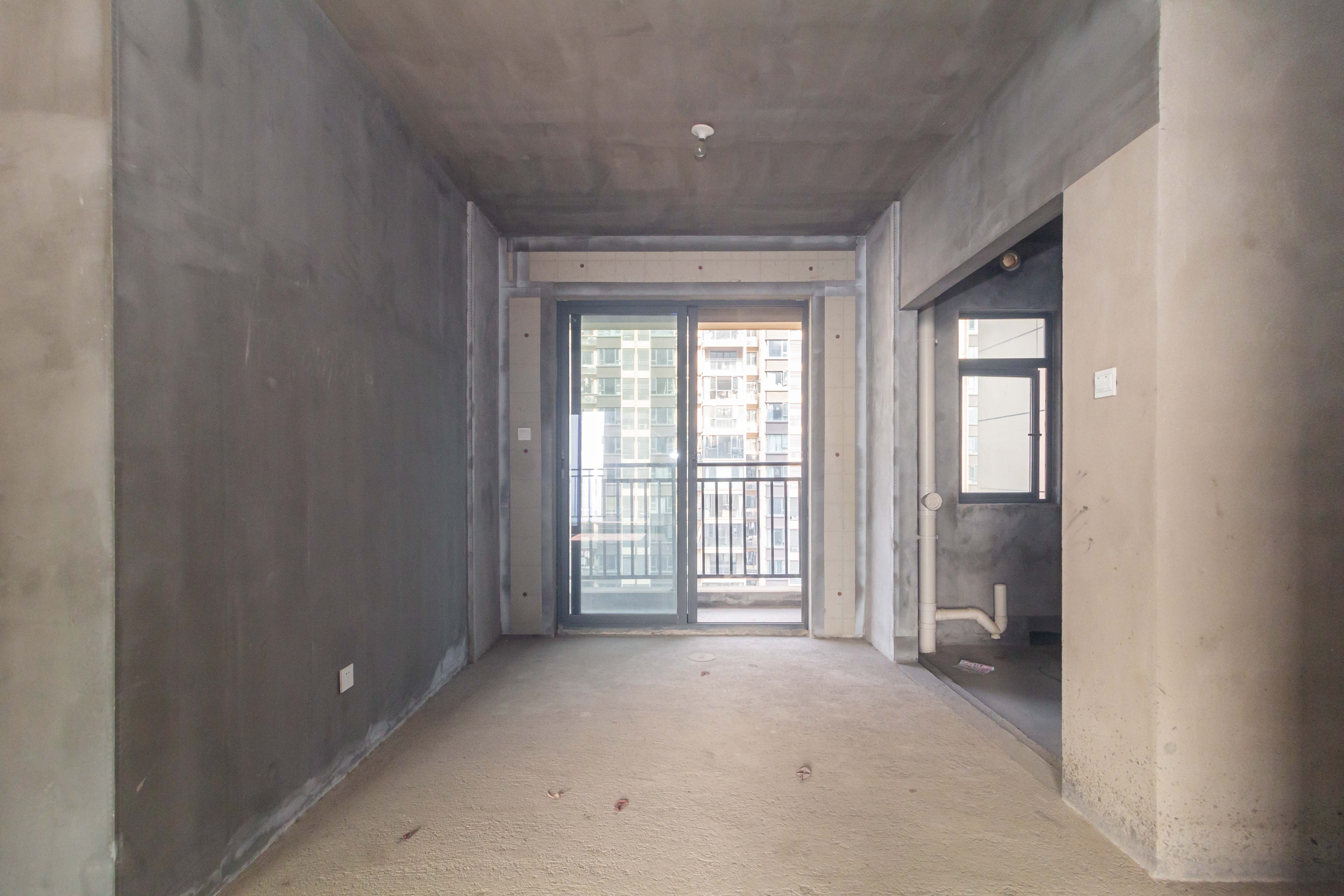 日盛湖湘花苑 3室2厅2卫 102.8万 日盛湖湘花苑 3室2厅2卫 102.8万客厅