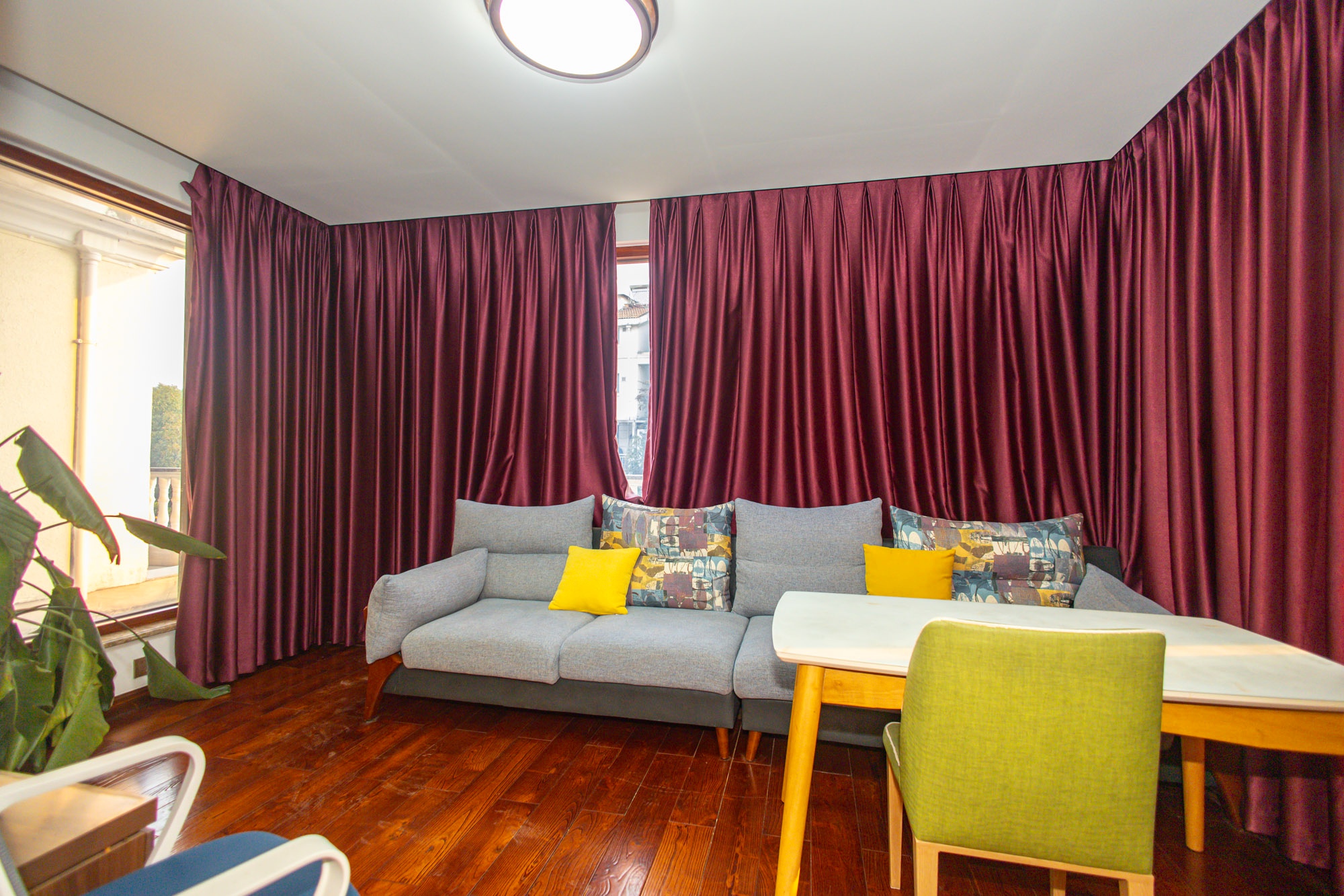 碧桂园威尼斯城 5室2厅5卫 389.98万 碧桂园威尼斯城 5室2厅5卫 389.98万卧室