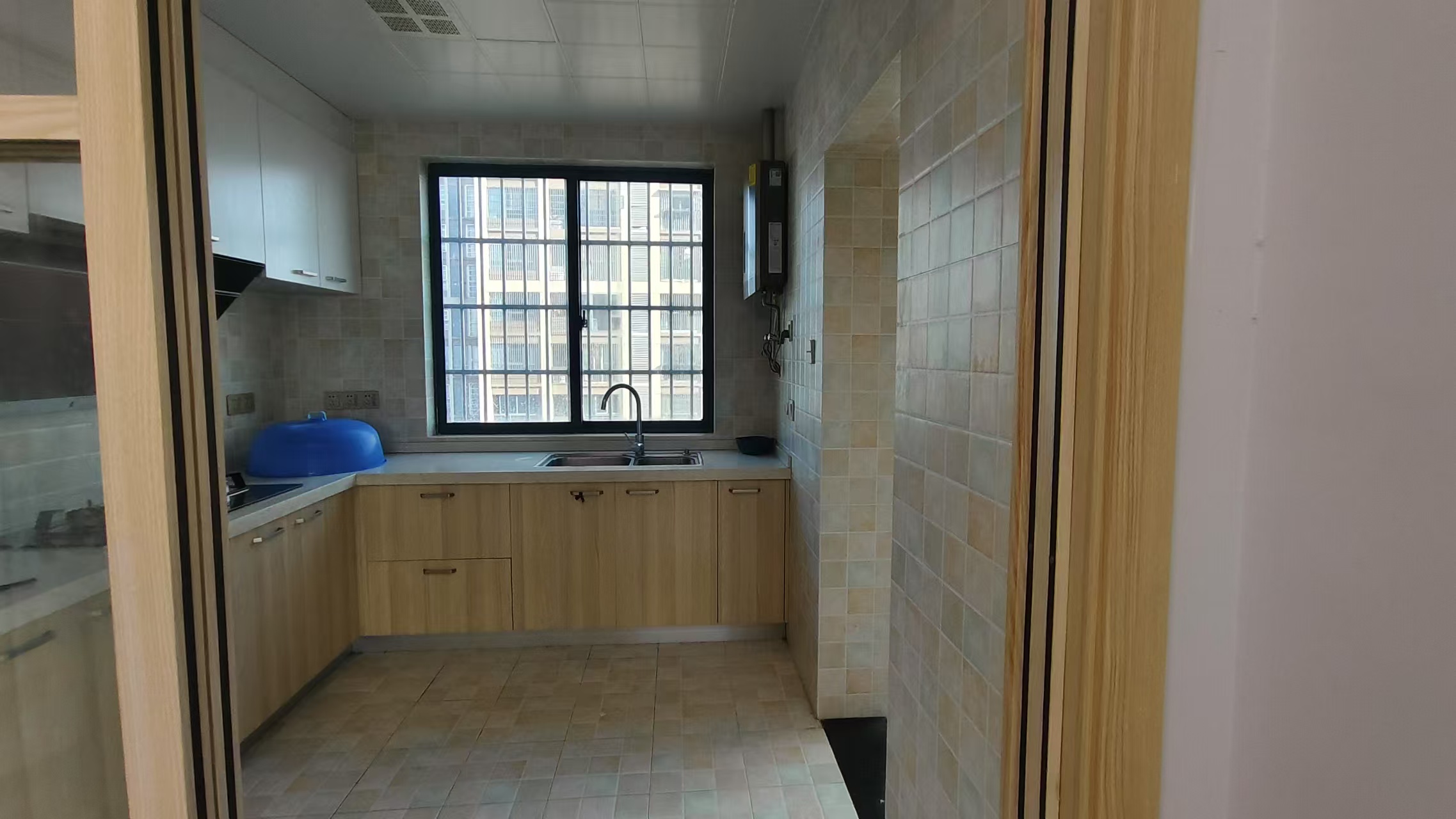 云海世纪城 3室2厅2卫 72.0万 云海世纪城 3室2厅2卫 72.0万室内图