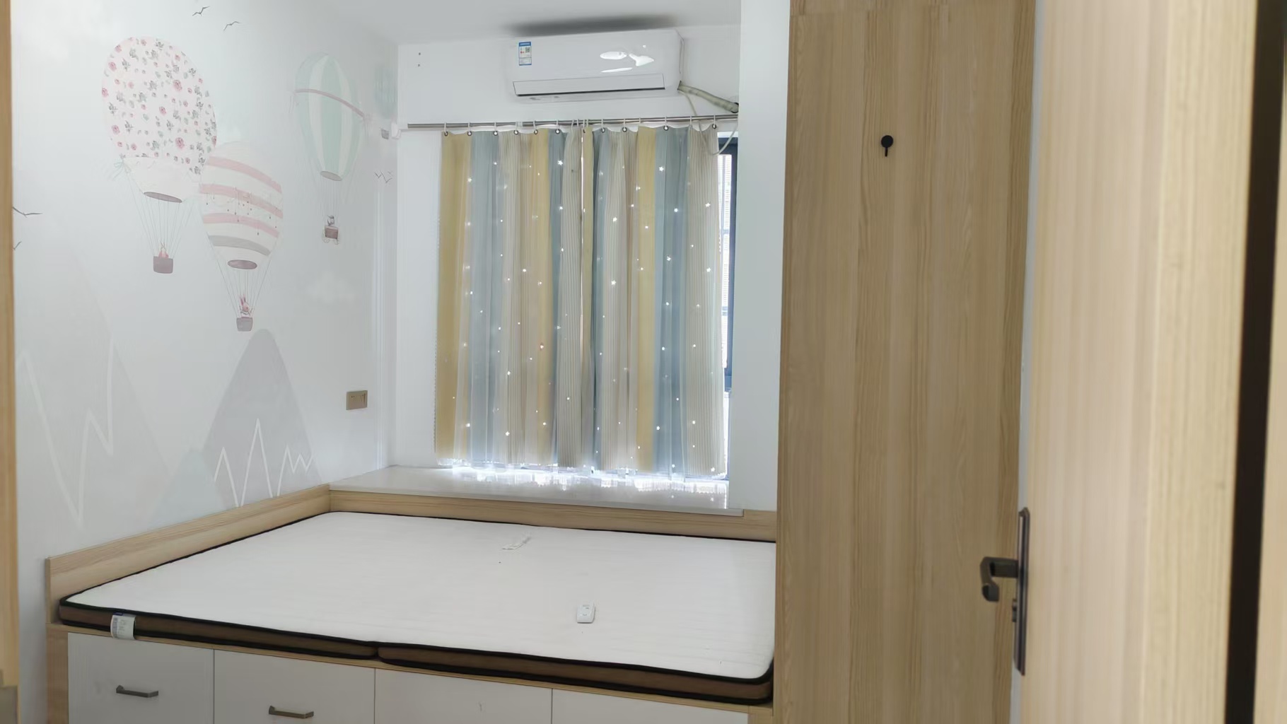 云海世纪城 3室2厅2卫 72.0万 云海世纪城 3室2厅2卫 72.0万室内图