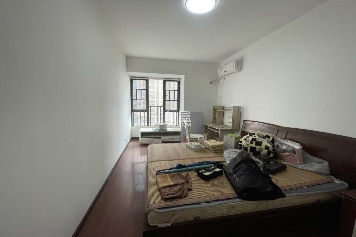 佳兆业金域天下二期 3室2厅2卫 48.0万 佳兆业金域天下二期 3室2厅2卫 48.0万室内图