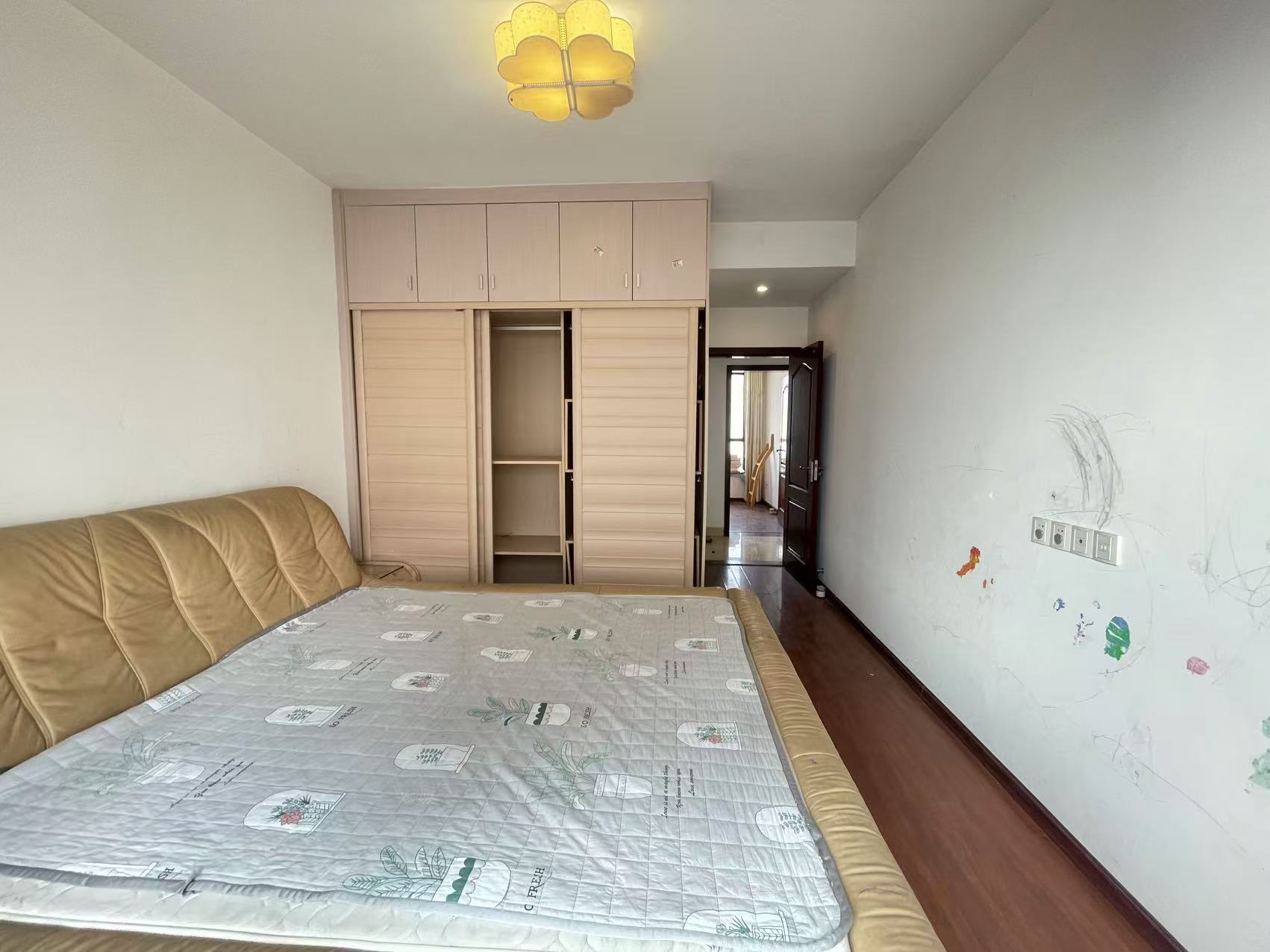 佳兆业金域天下二期 3室2厅2卫 48.0万 佳兆业金域天下二期 3室2厅2卫 48.0万室内图