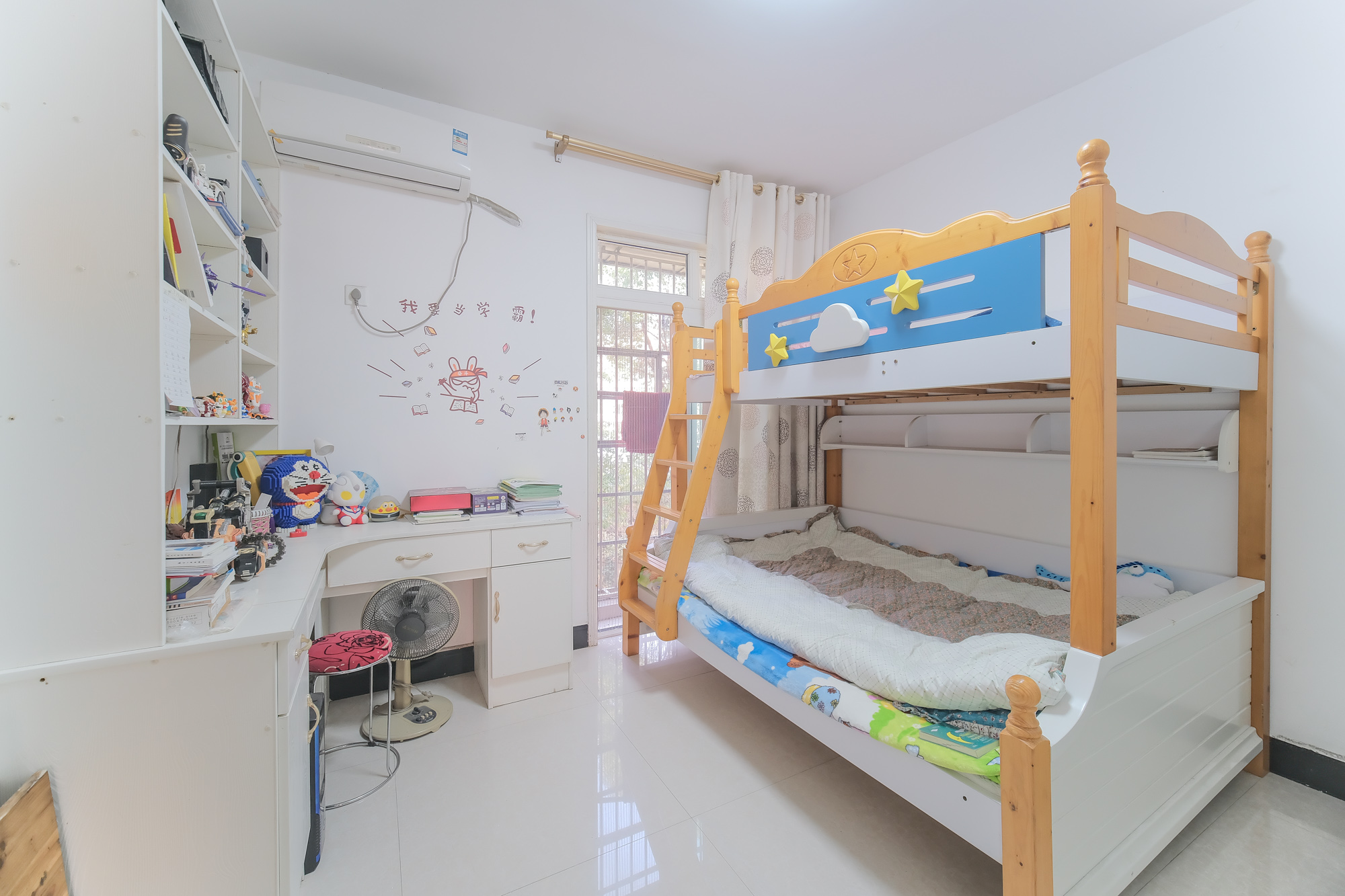 郡原居里 2室2厅1卫 55.0万 郡原居里 2室2厅1卫 55.0万卧室