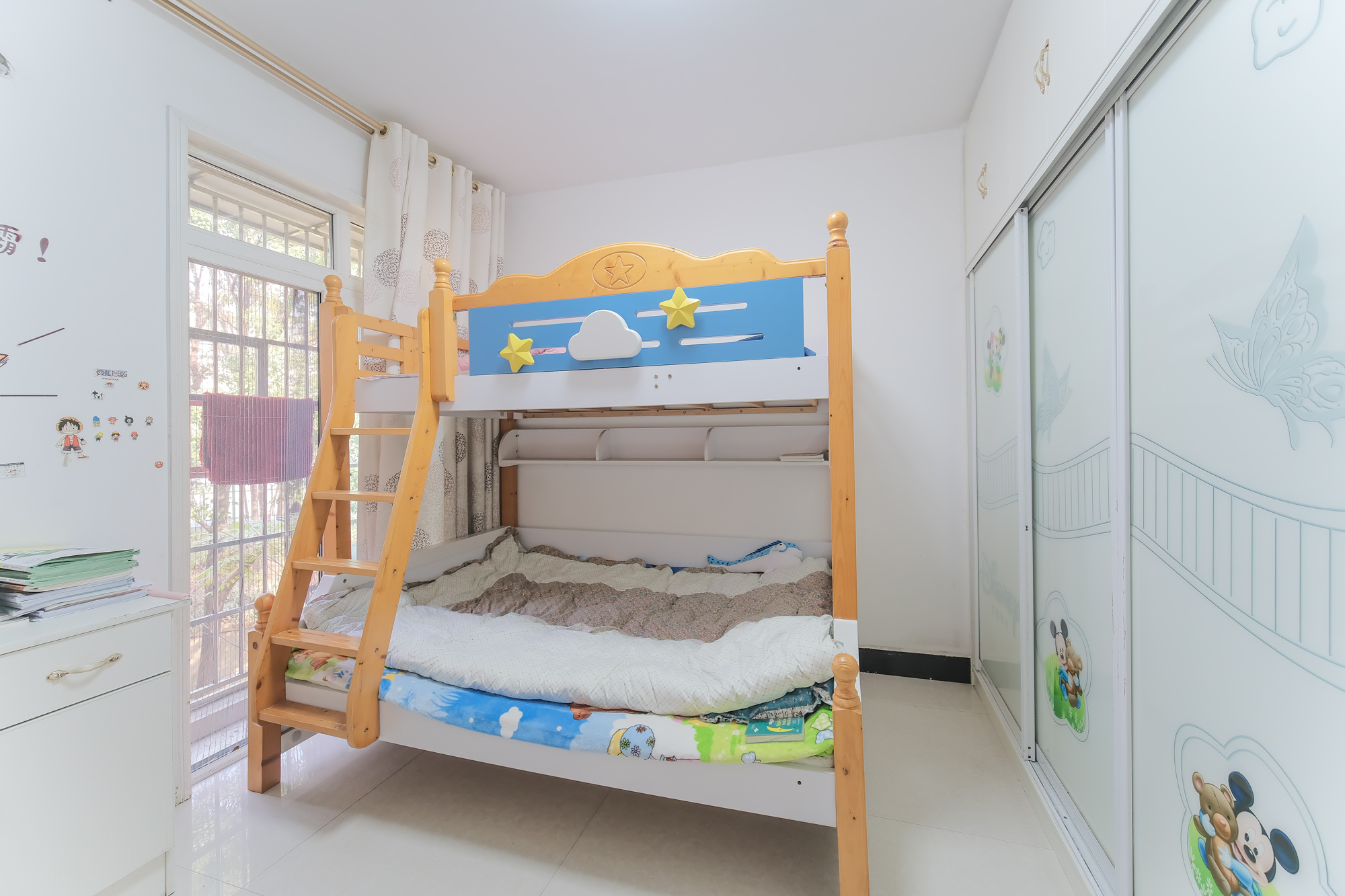 郡原居里 2室2厅1卫 55.0万 郡原居里 2室2厅1卫 55.0万卧室