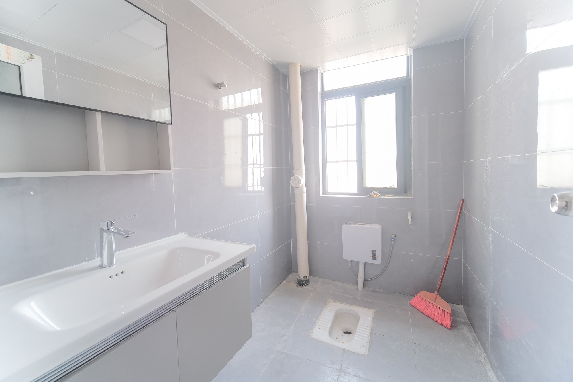 红树湾 3室2厅2卫 62.8万 红树湾 3室2厅2卫 62.8万卫生间