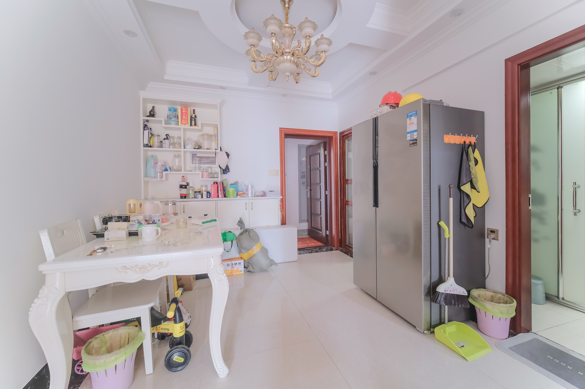 四季星城  2室2厅1卫    56.8万 四季星城  2室2厅1卫    56.8万客厅