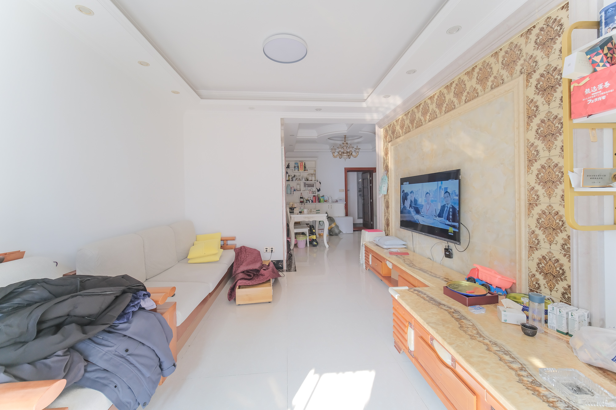 四季星城  2室2厅1卫    56.8万 四季星城  2室2厅1卫    56.8万客厅