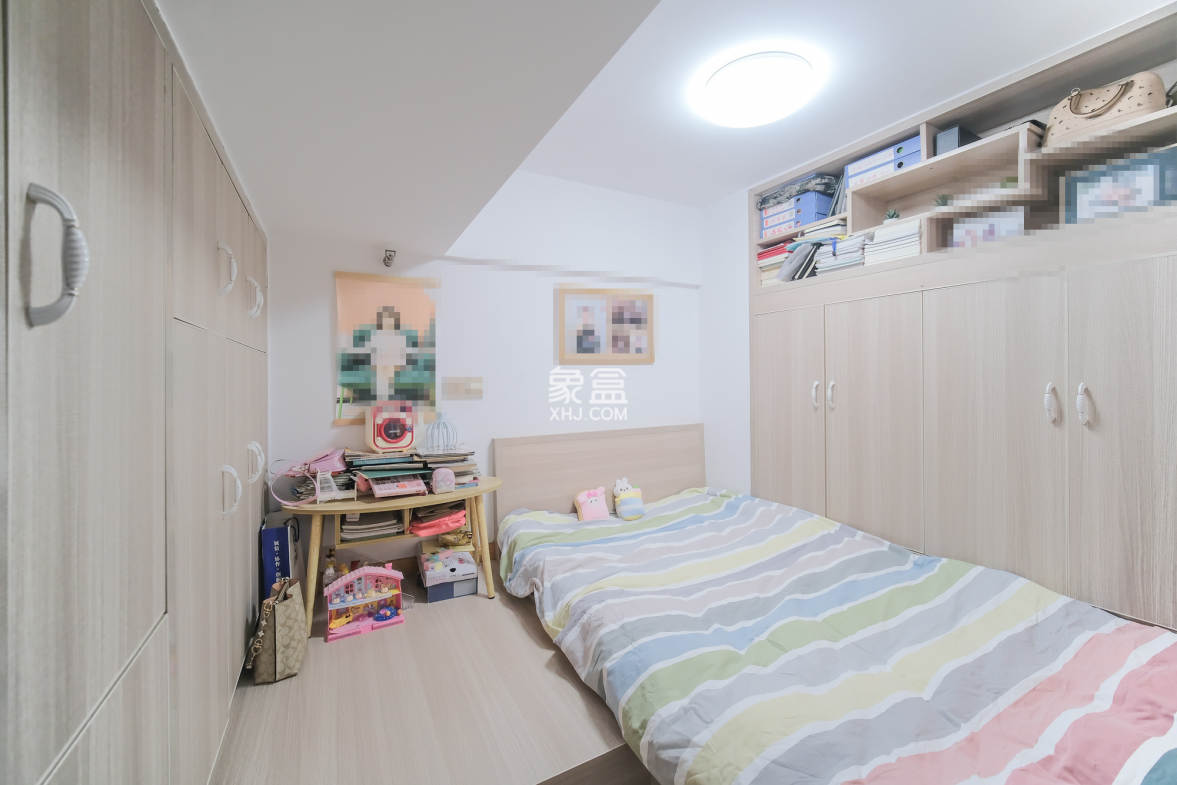 艾美潇湘  2室1厅1卫    26.8万 艾美潇湘  2室1厅1卫    26.8万卧室