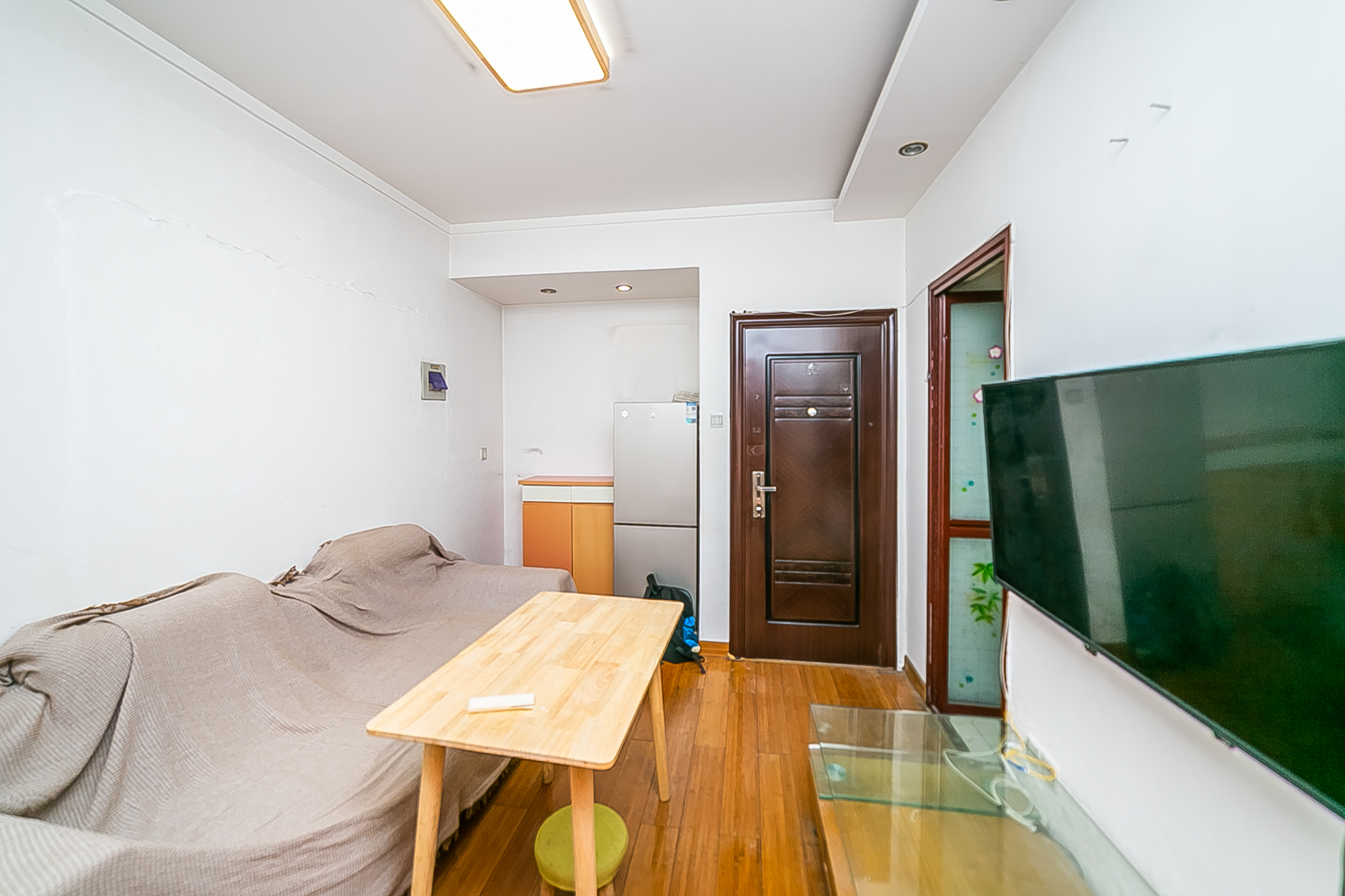 中江国际花城  1室1厅1卫    37.0万 中江国际花城  1室1厅1卫    37.0万客厅