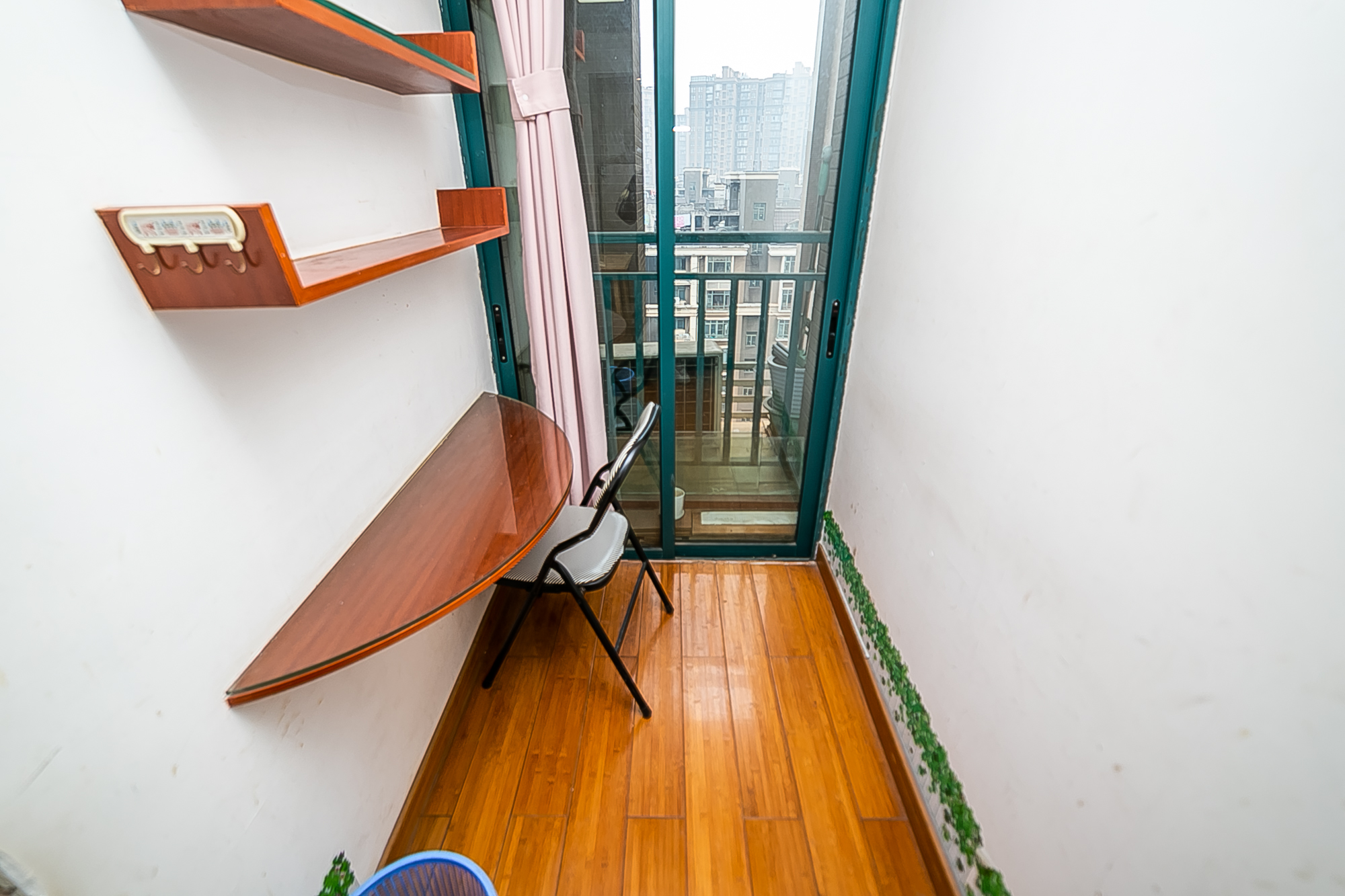 中江国际花城  1室1厅1卫    37.0万 中江国际花城  1室1厅1卫    37.0万阳台