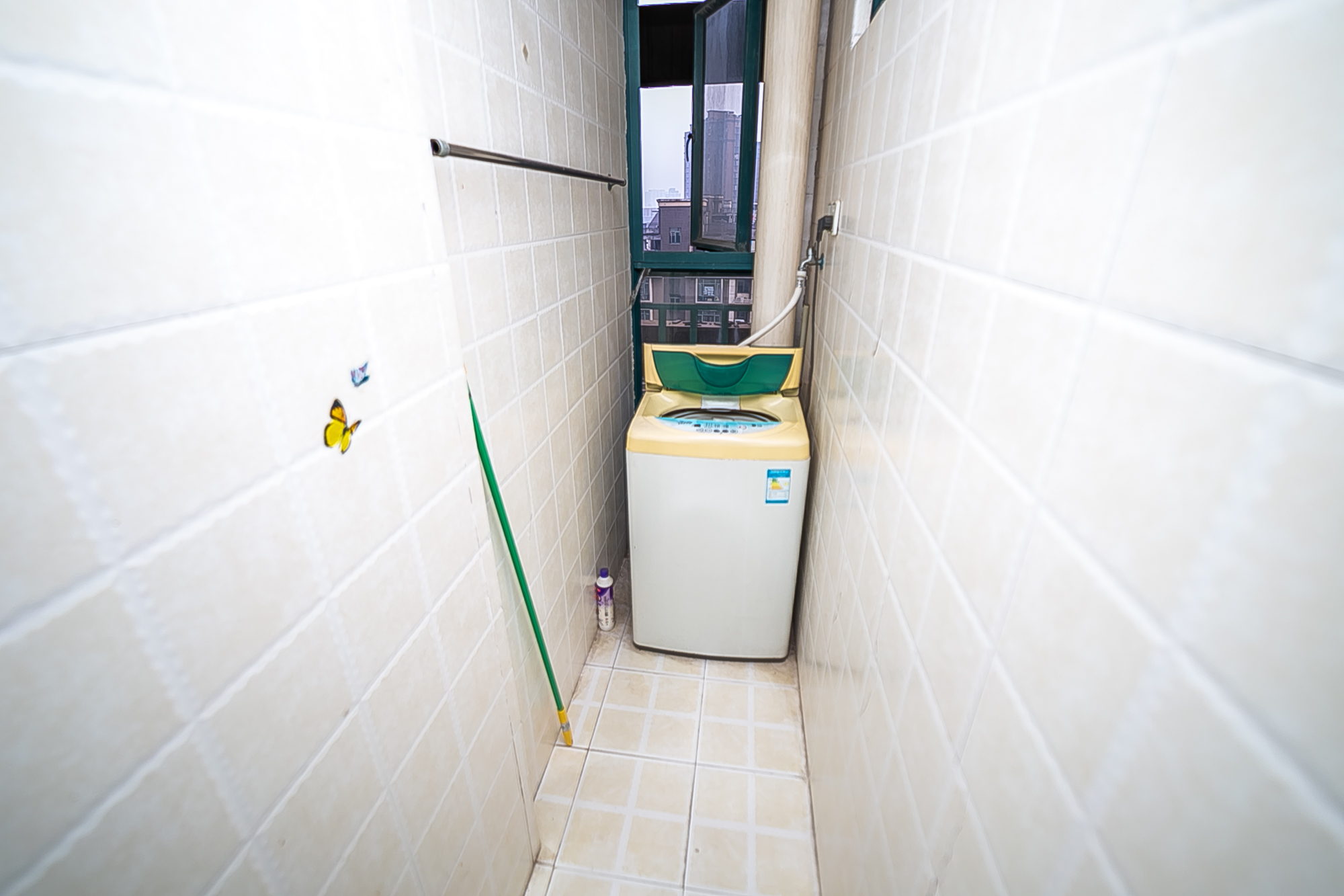 中江国际花城  1室1厅1卫    37.0万 中江国际花城  1室1厅1卫    37.0万阳台