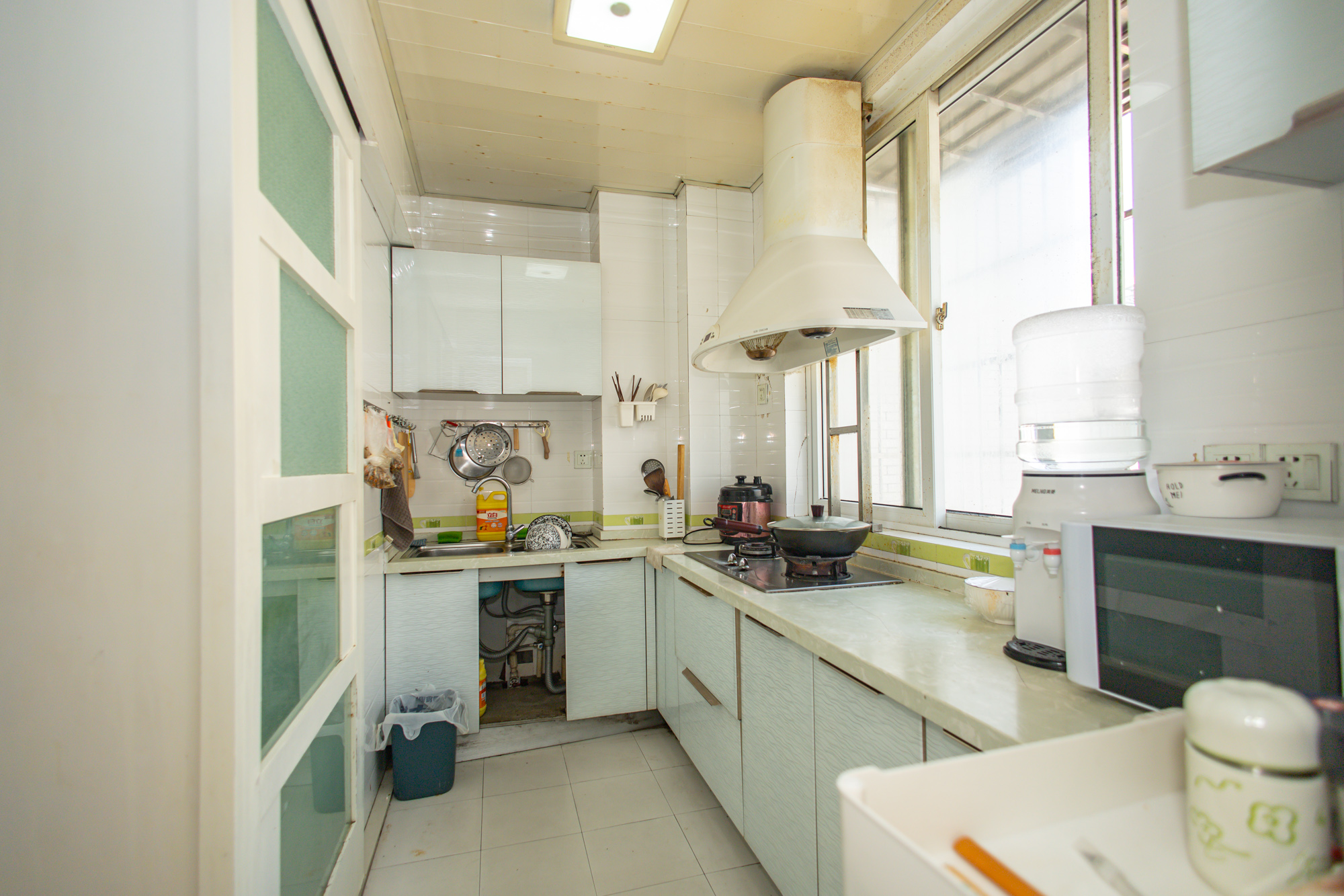 晶华美地 5室2厅2卫 140.0万 晶华美地 5室2厅2卫 140.0万厨房