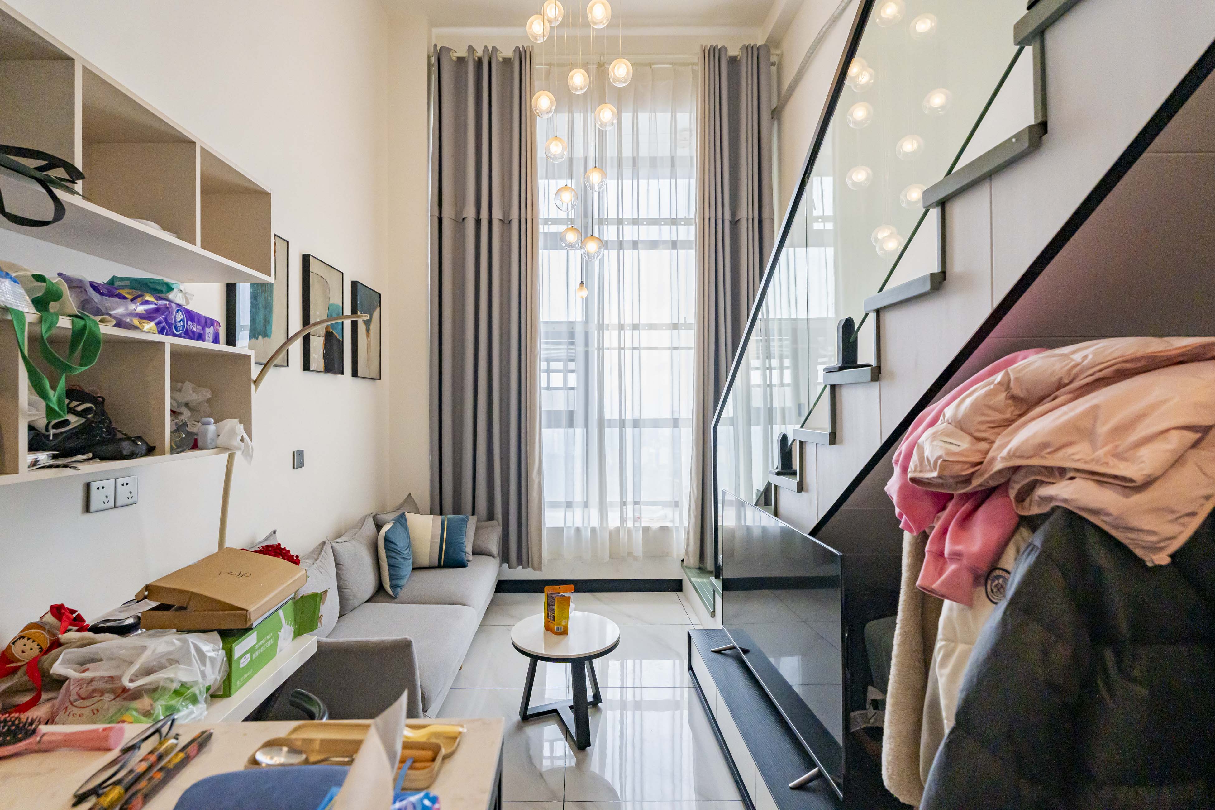 弘坤云寓 1室1厅1卫 58.0万 弘坤云寓 1室1厅1卫 58.0万客厅