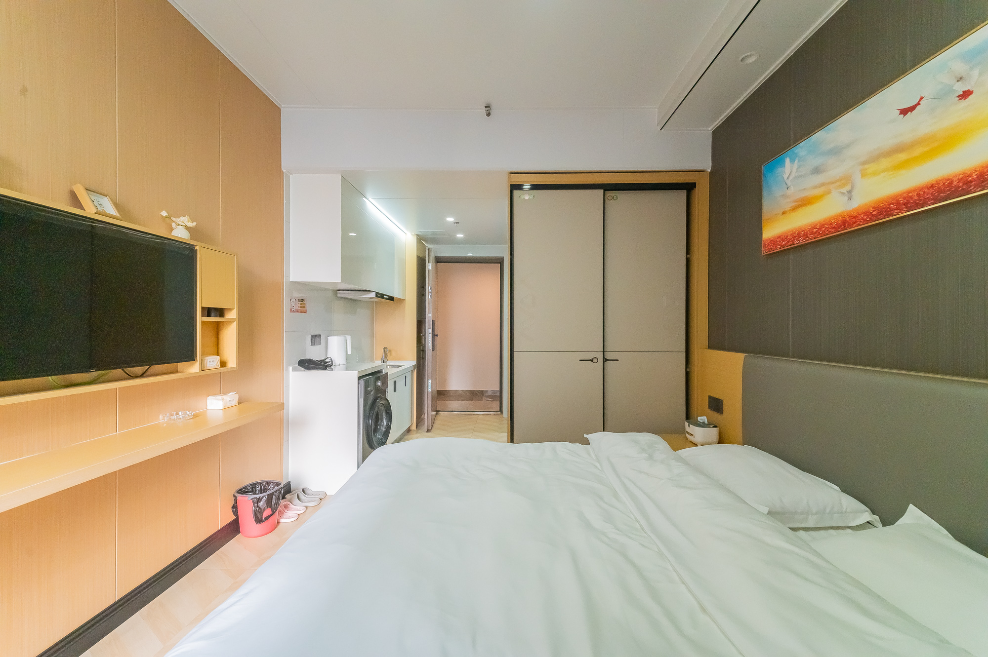 新城悦隽公园  1室1厅1卫    18.8万 新城悦隽公园  1室1厅1卫    18.8万卧室