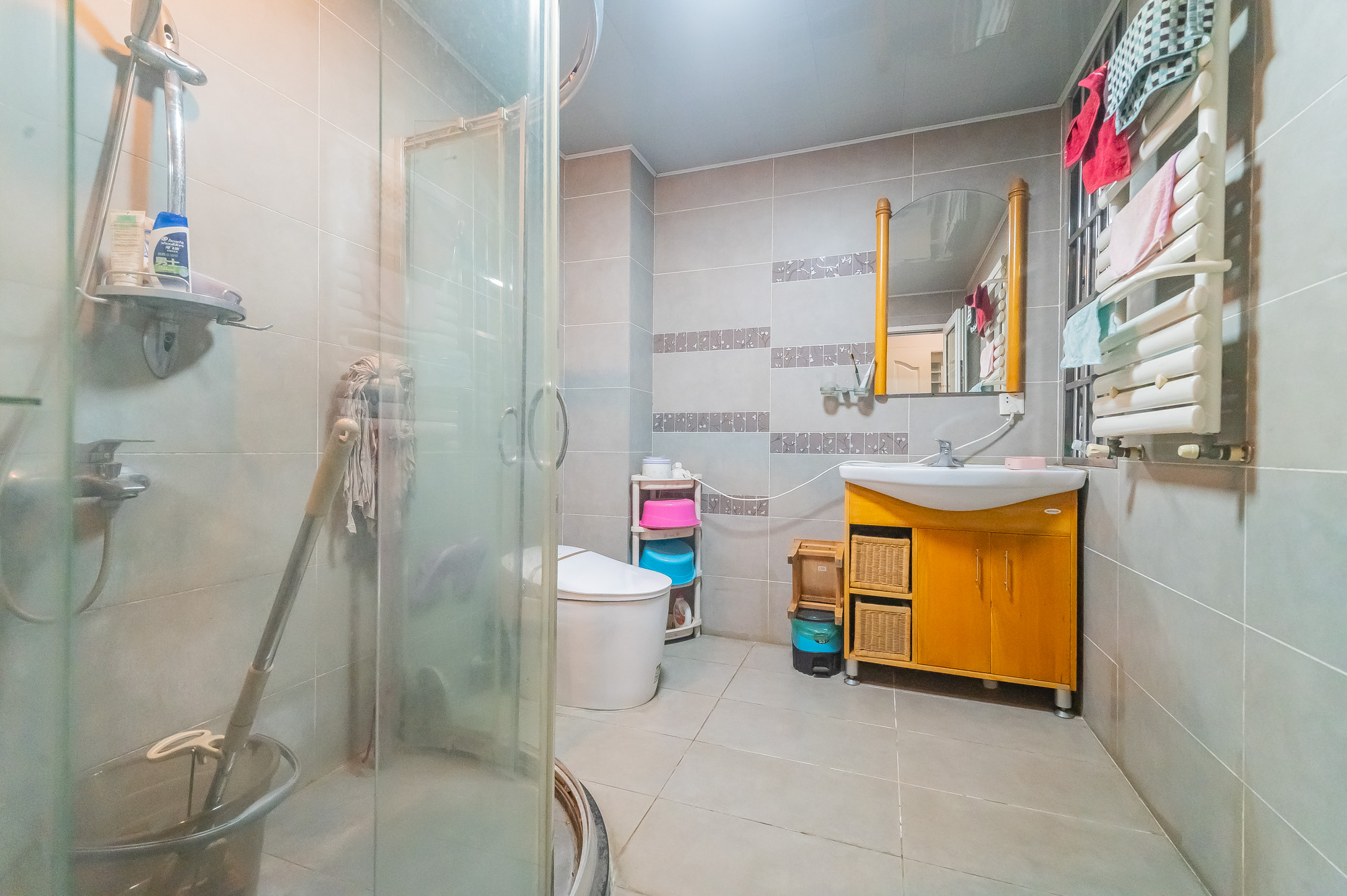 幸福里（幸福里一期）  6室2厅2卫    199.0万卫生间