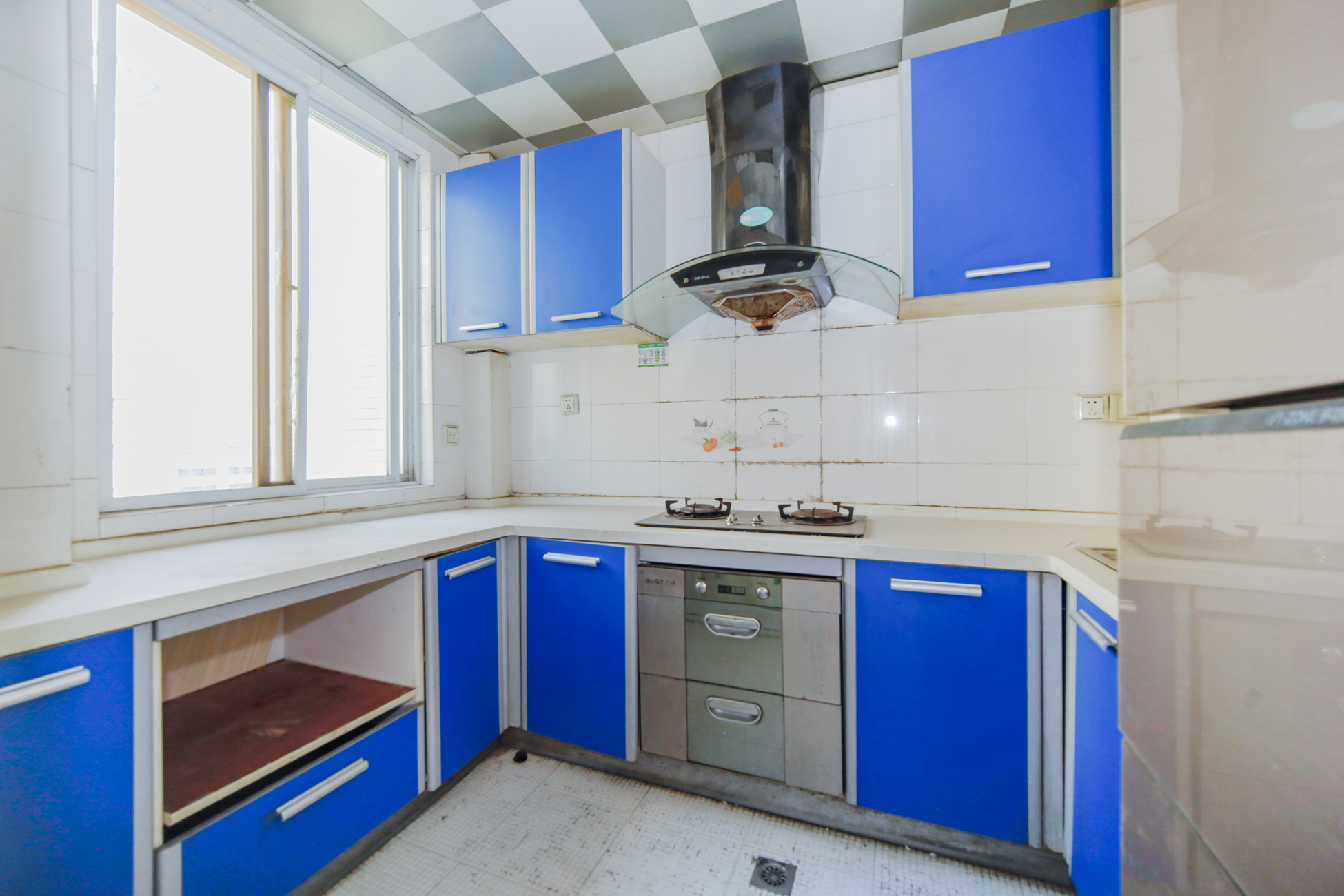 星语林名园 3室2厅2卫 82.0万 星语林名园 3室2厅2卫 82.0万厨房