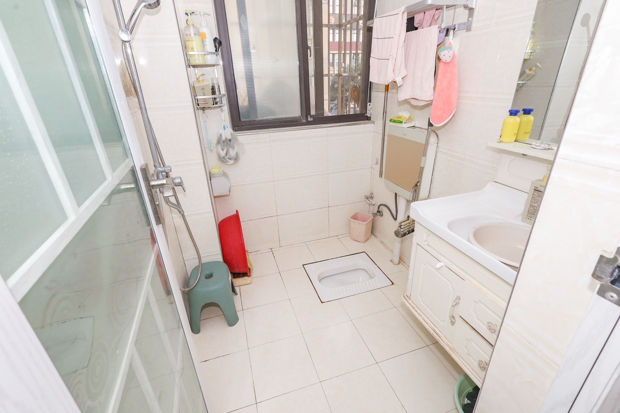 钰龙天下二期(钰龙佳园) 2室2厅1卫 190.0万 钰龙天下二期(钰龙佳园) 2室2厅1卫 190.0万卫生间