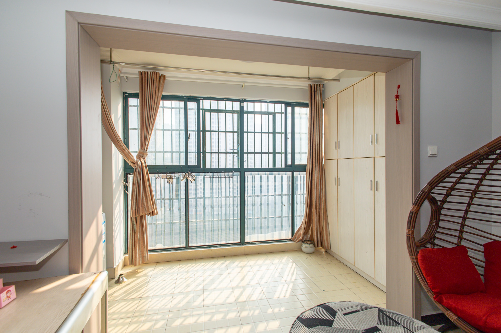 蝴蝶谷 3室2厅1卫 57.8万 蝴蝶谷 3室2厅1卫 57.8万阳台