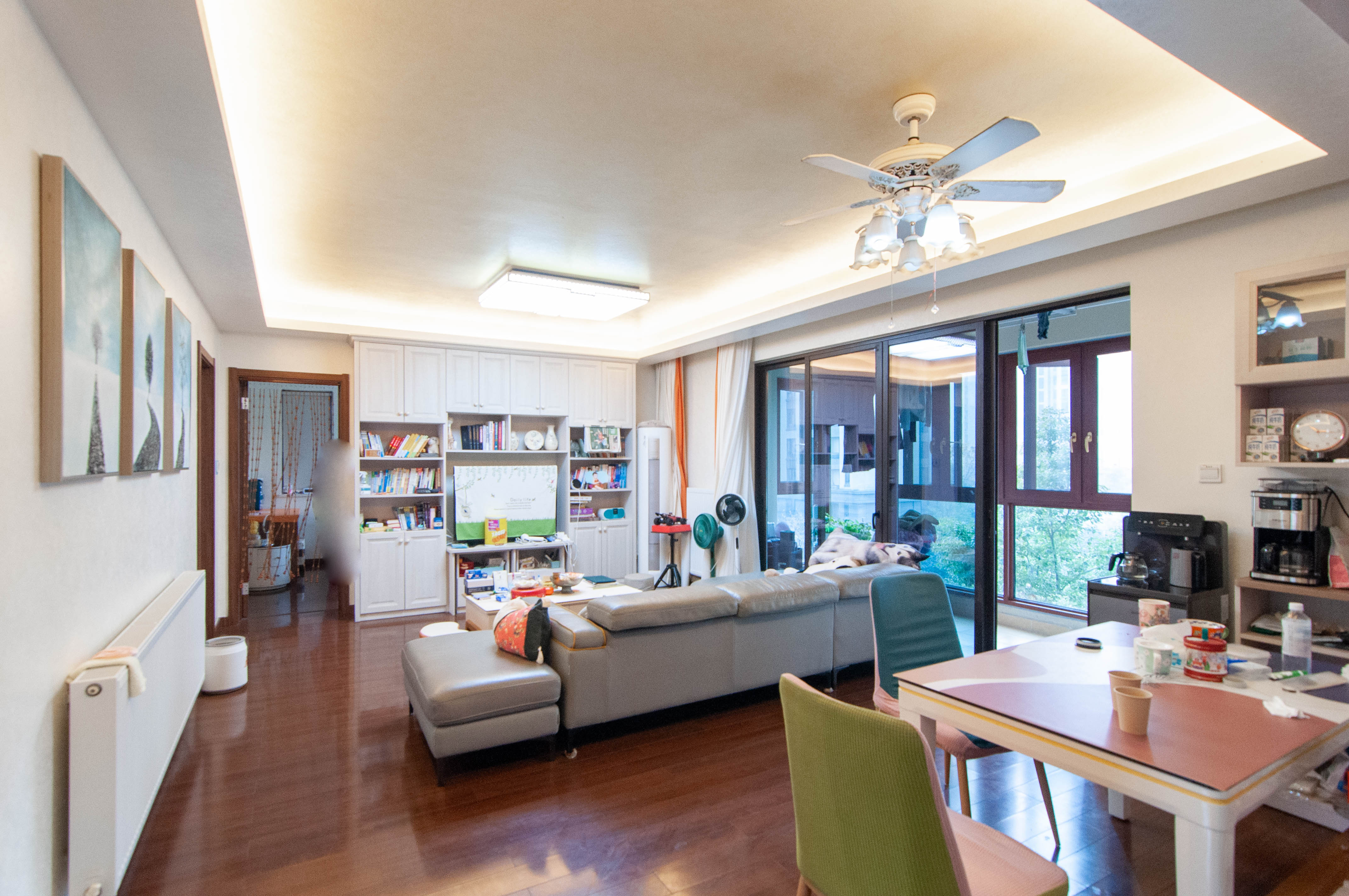 万科里梅溪郡  3室2厅2卫    228.0万客厅