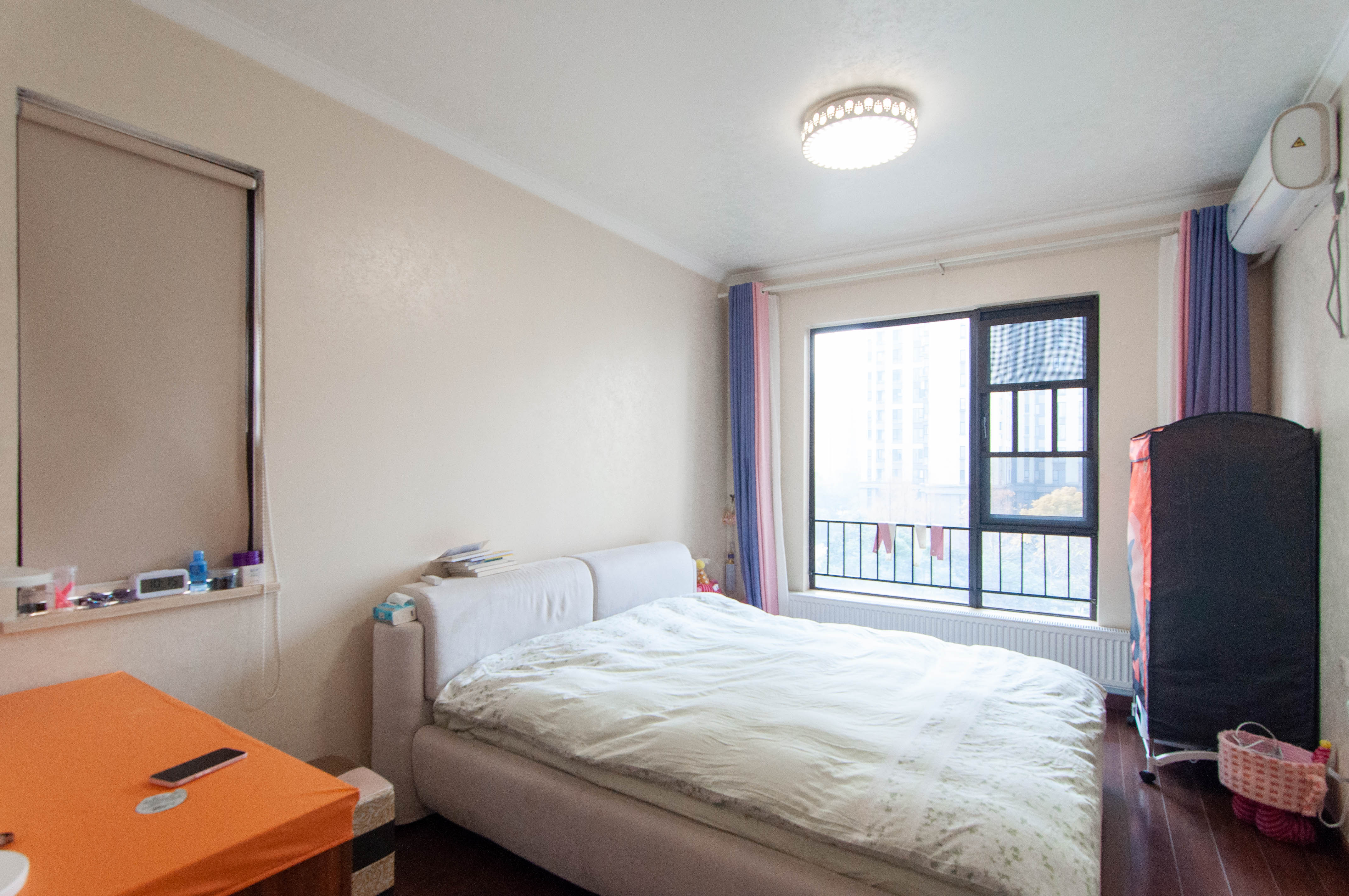 万科里梅溪郡  3室2厅2卫    228.0万其他