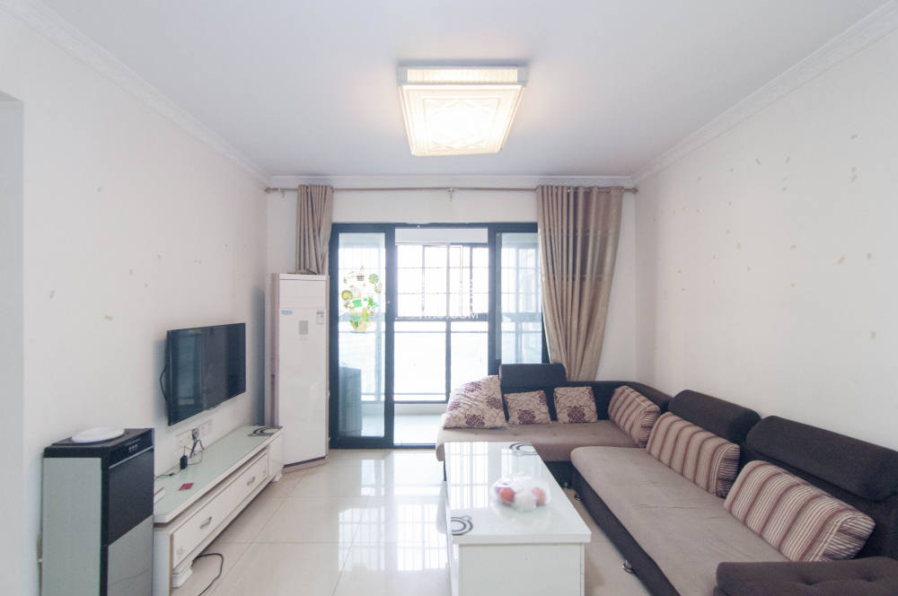 阿普阿布  2室1厅1卫    100.0万