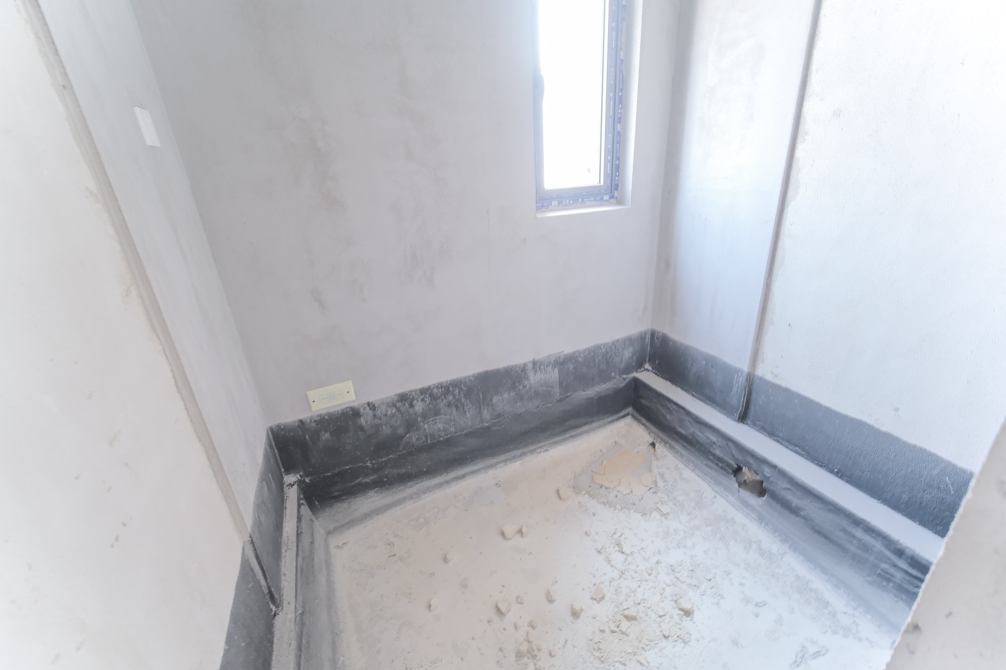 爱情天骄府  3室2厅2卫    99.8万卫生间