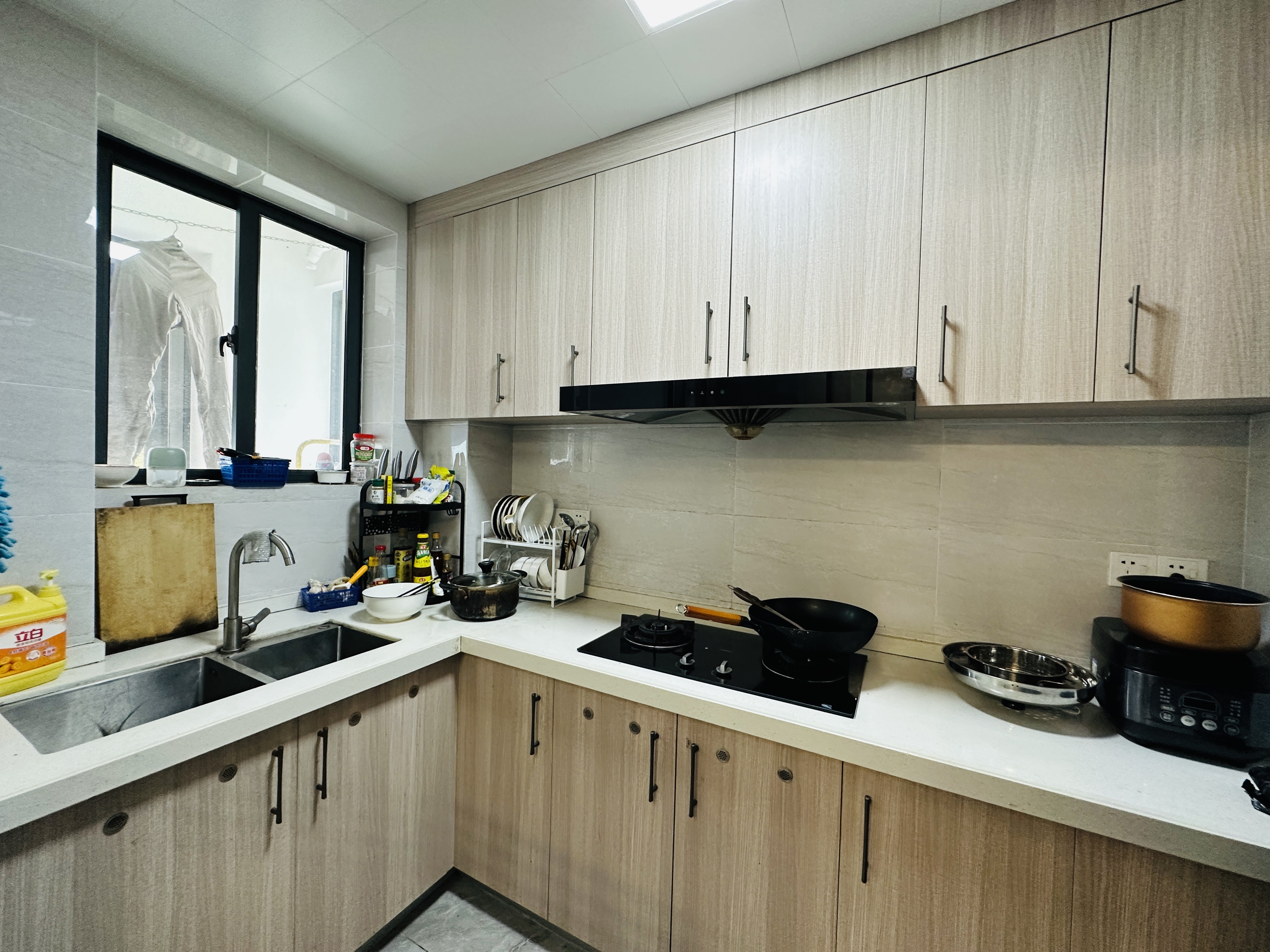 恩祥新城  1室0厅0卫    220.0万 恩祥新城  1室0厅0卫    220.0万厨房