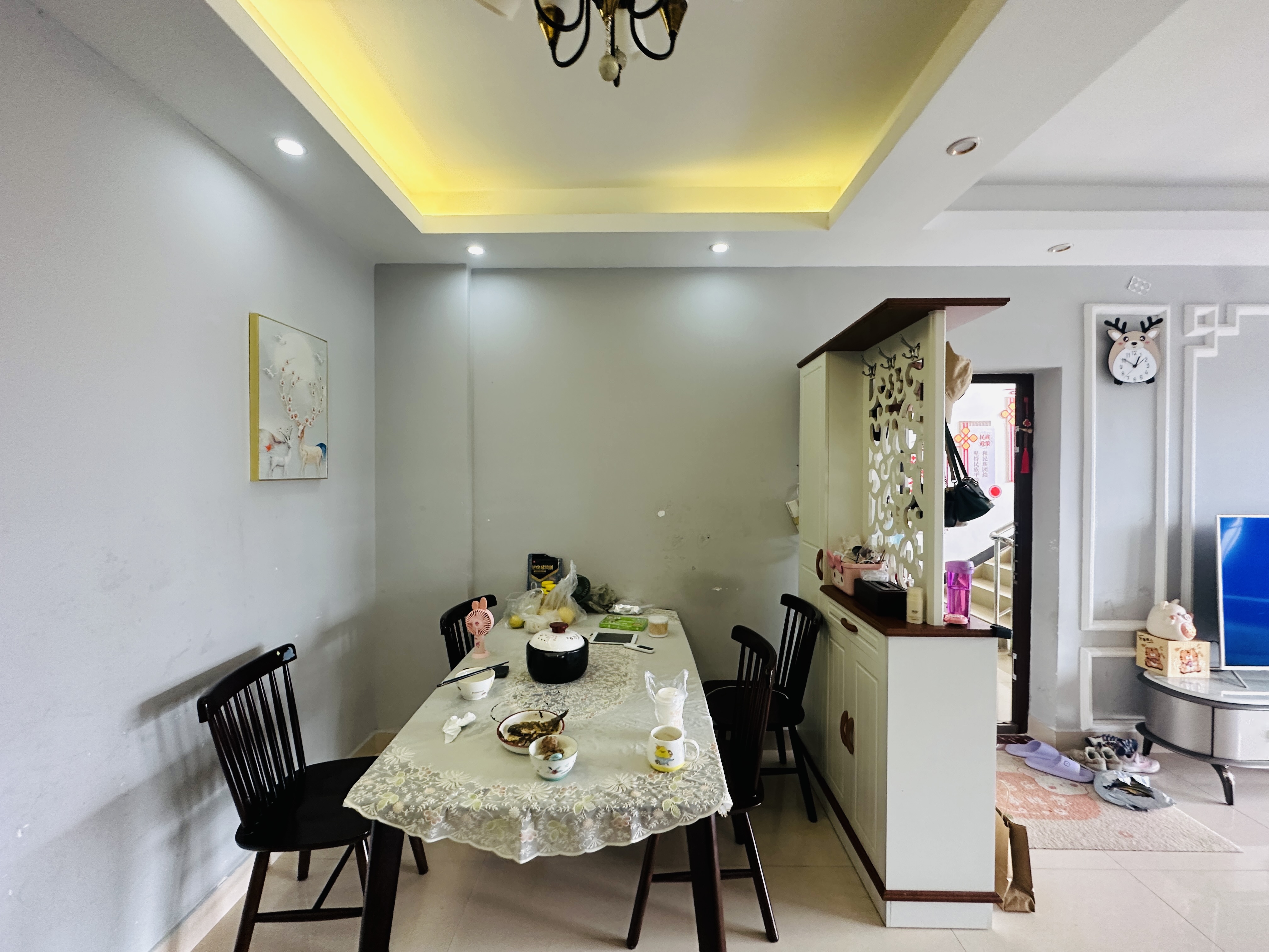 海市盛楼 3室2厅1卫 135.0万 海市盛楼 3室2厅1卫 135.0万其他