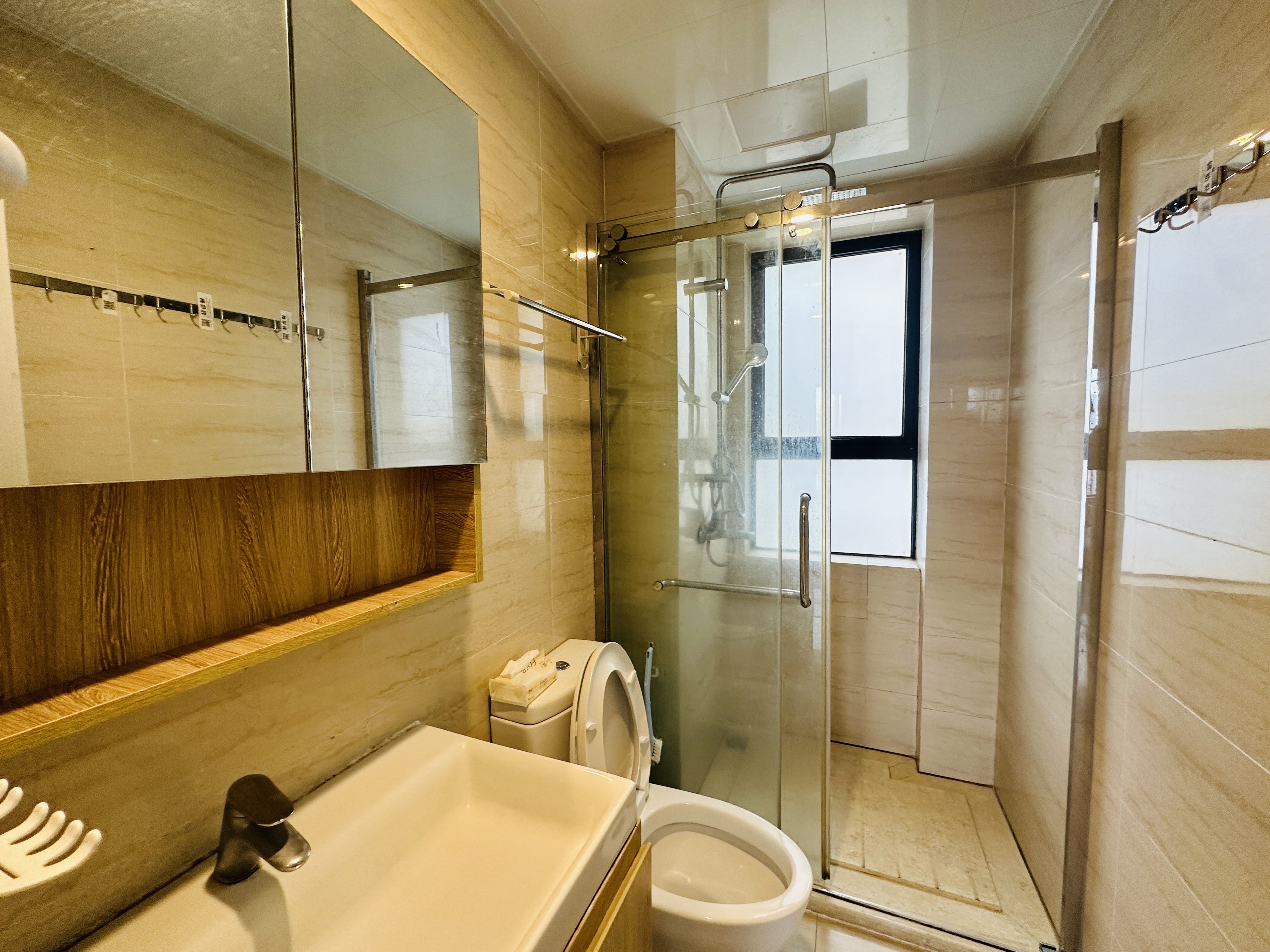 龙昆悦城 3室2厅1卫 152.0万 龙昆悦城 3室2厅1卫 152.0万卫生间