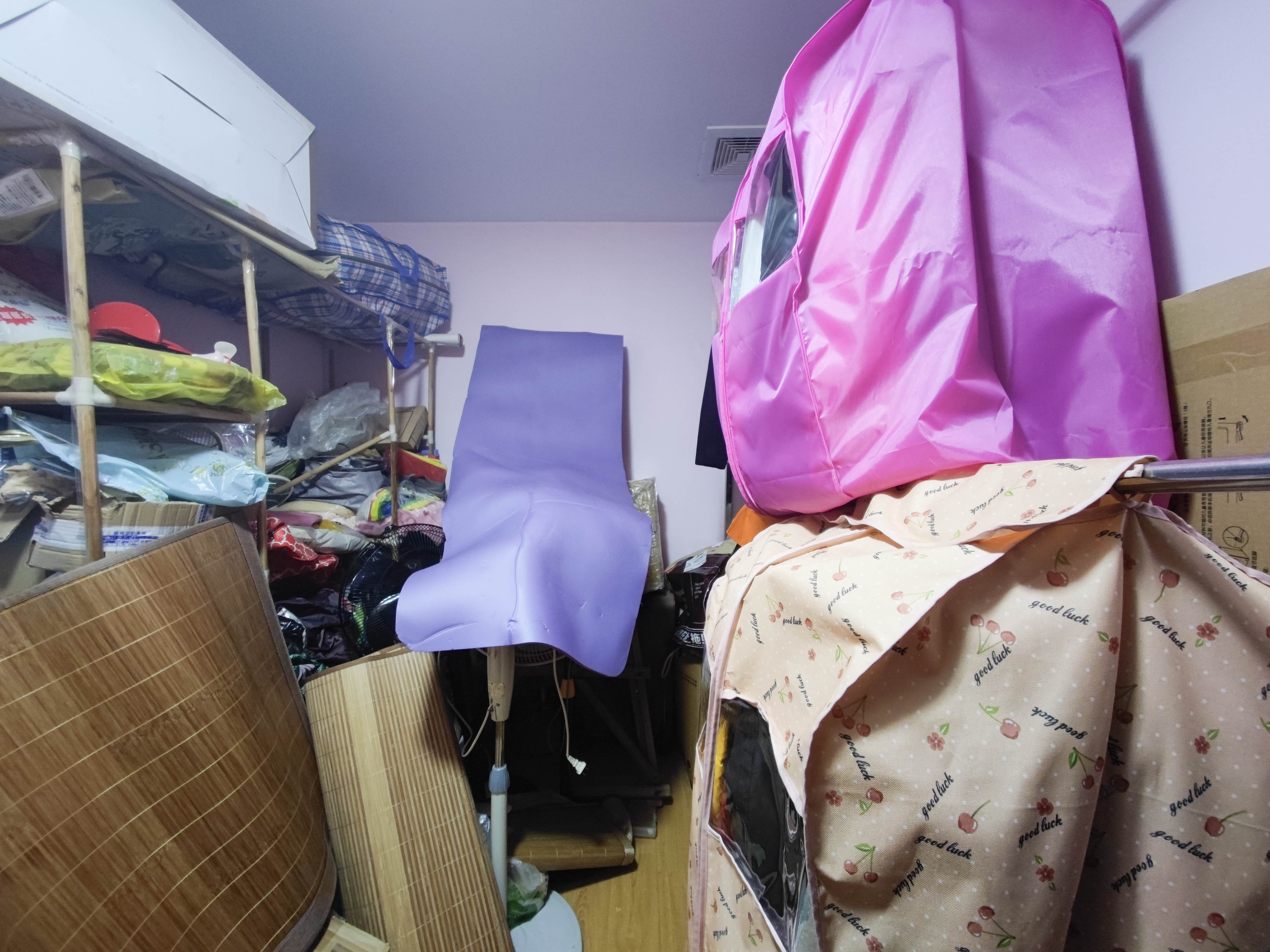 景环小区  4室2厅2卫   69.00万其他