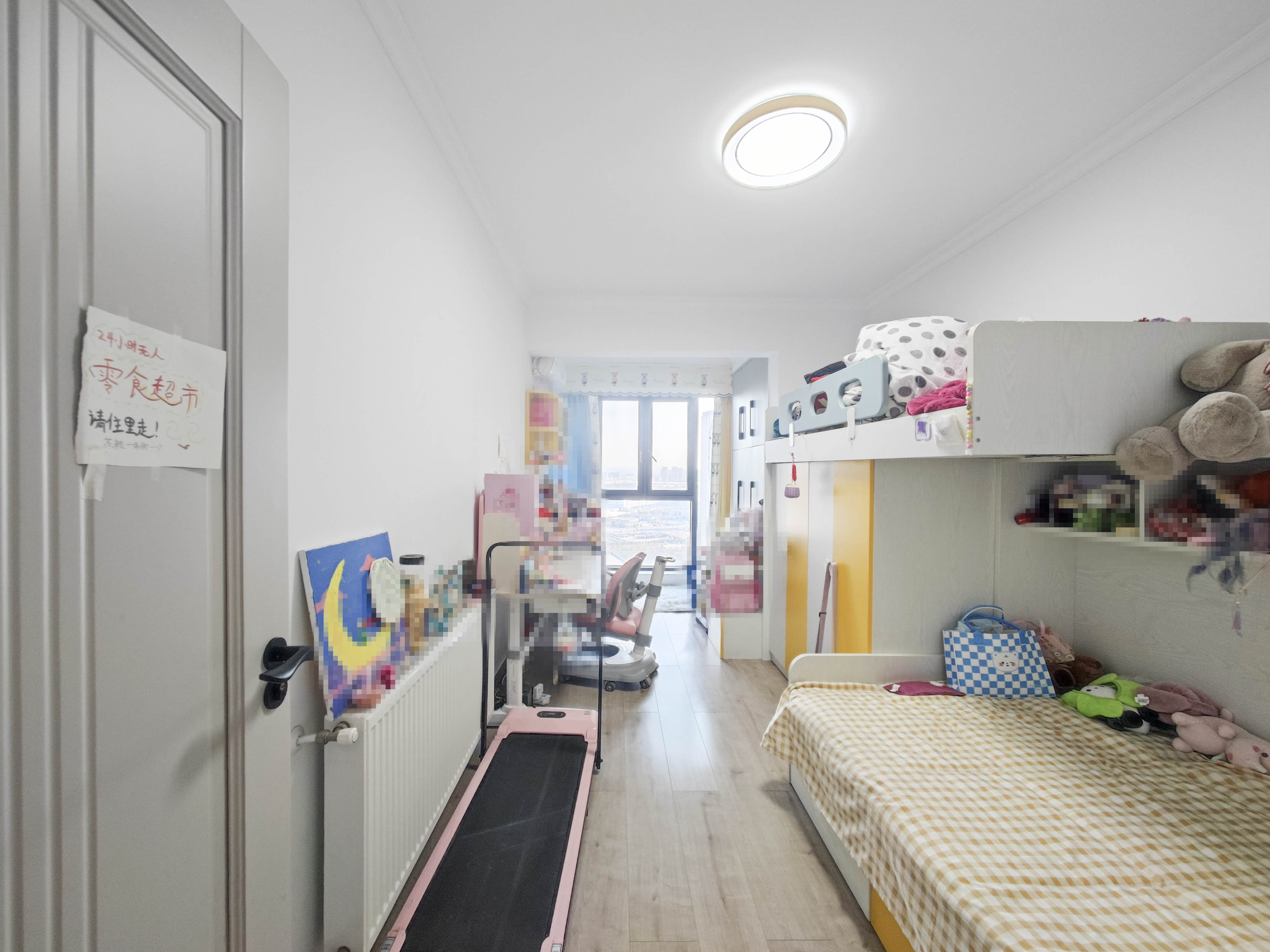 中建嘉和城  4室2厅2卫    132.0万卧室