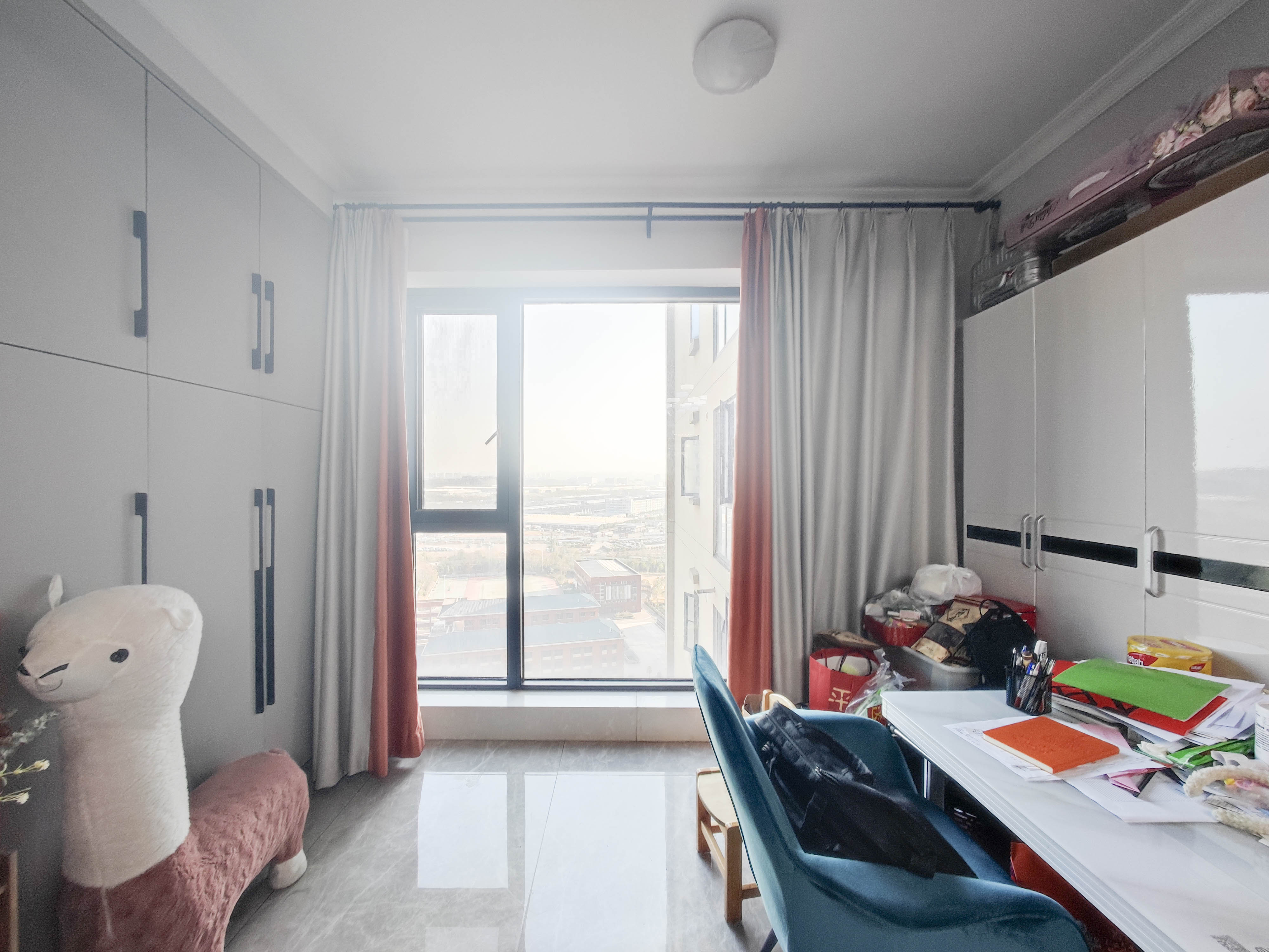 中建嘉和城  4室2厅2卫    132.0万阳台