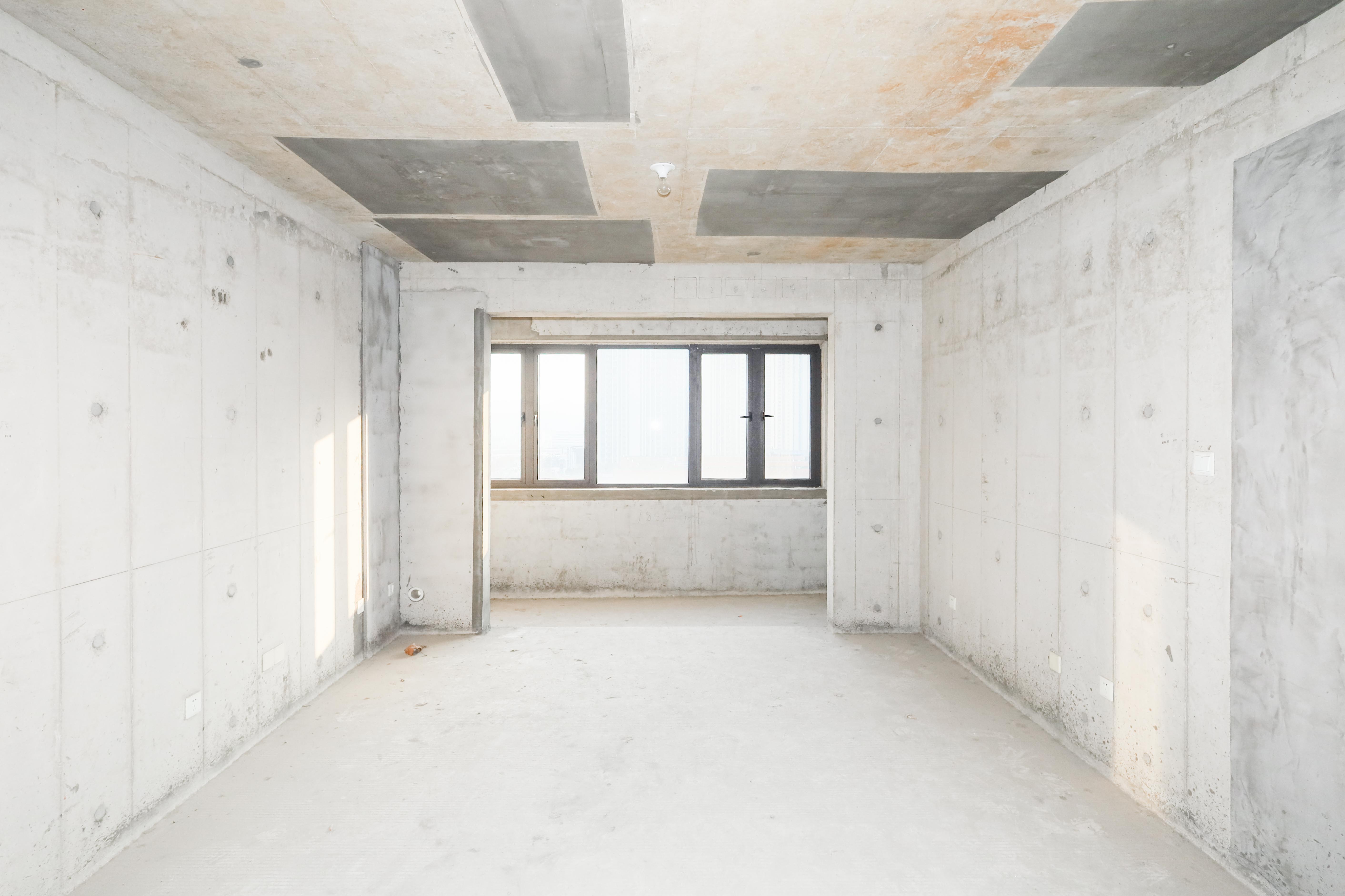 中国铁建梅溪青秀三期  3室2厅2卫   135.00万