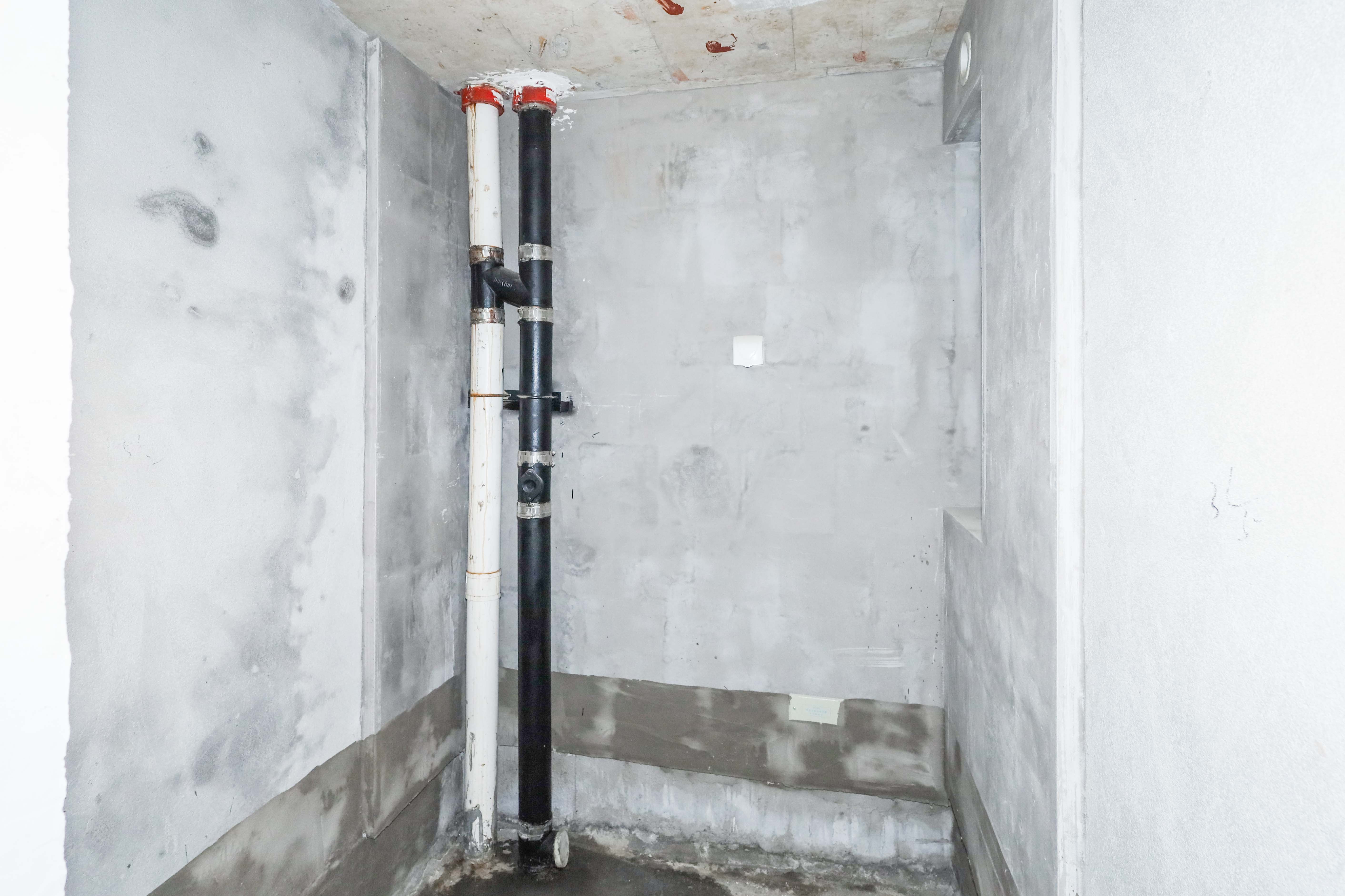 建发央著  4室2厅2卫   210.00万卫生间