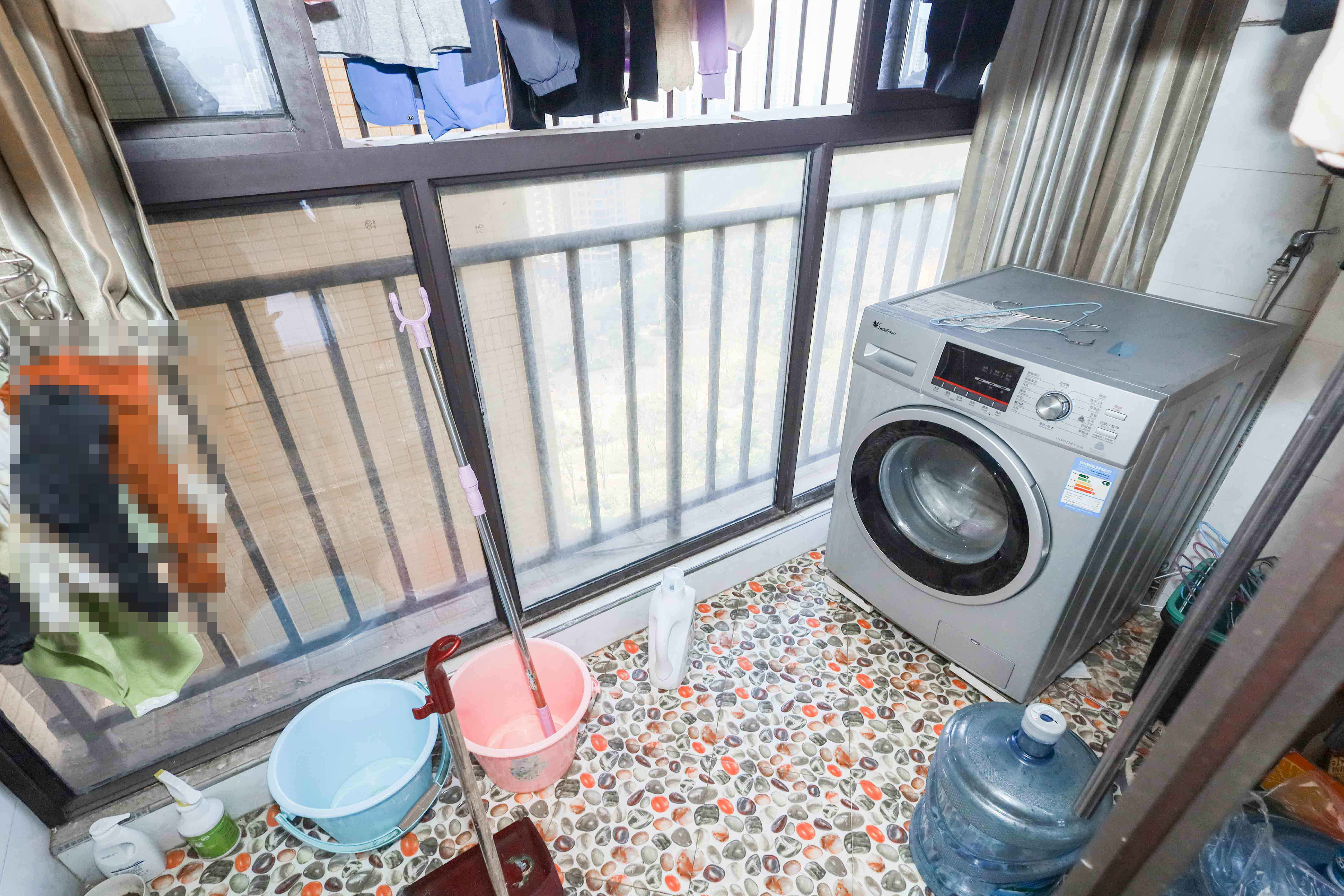 保利麓谷林语E区  3室2厅1卫    79.0万 保利麓谷林语E区  3室2厅1卫    79.0万阳台