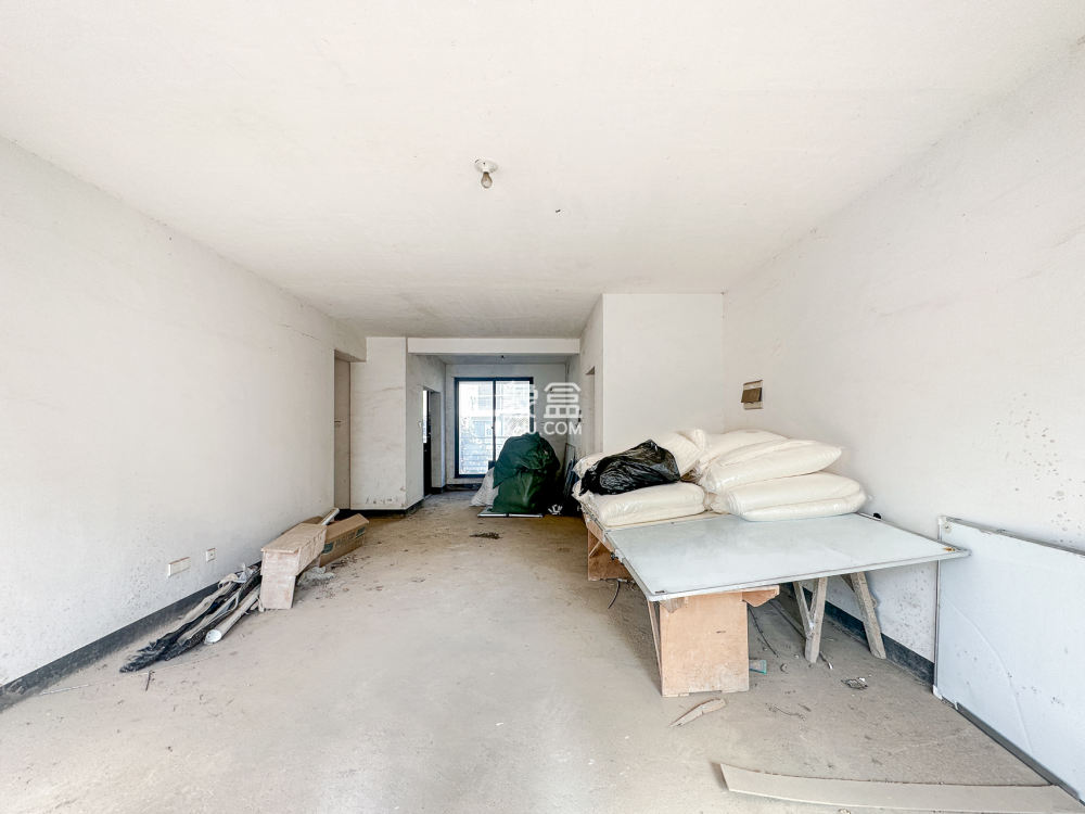 南山苏迪亚诺  4室2厅2卫    98.0万