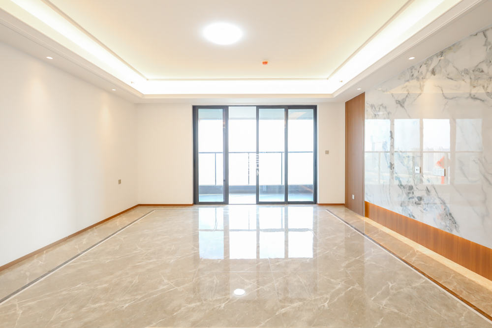 江山印  4室2厅3卫   744.00万