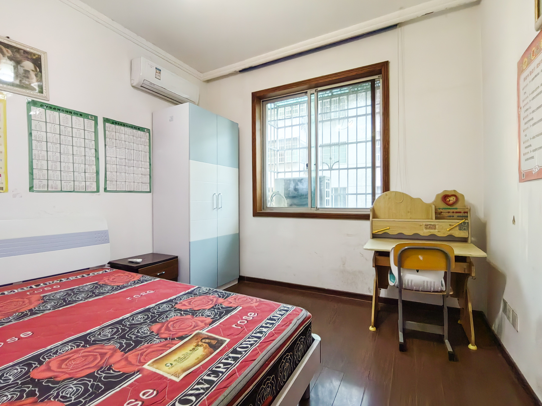 茶叶大市场“山水茗园”  3室2厅2卫    47.0万 茶叶大市场“山水茗园”  3室2厅2卫    47.0万卧室