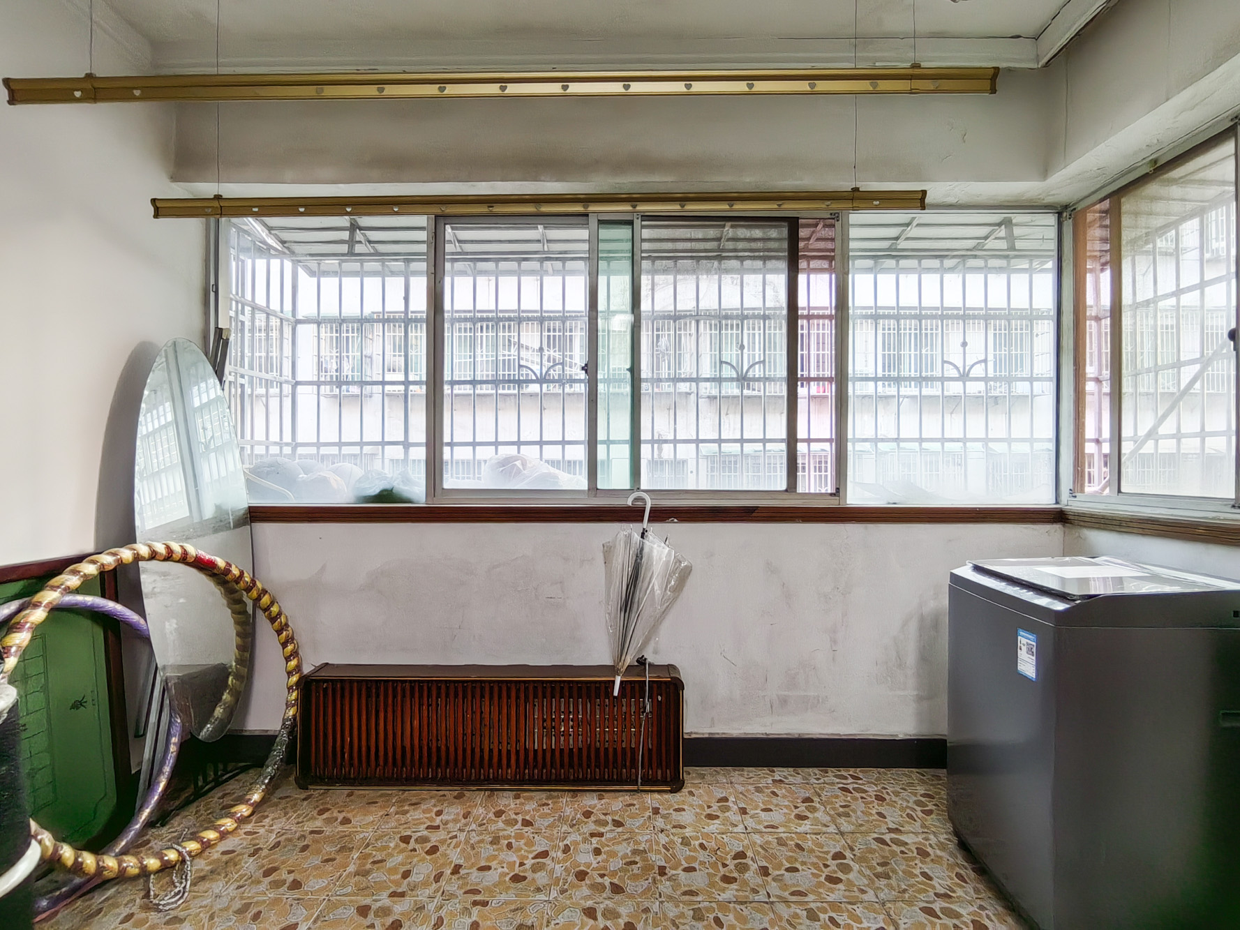 茶叶大市场“山水茗园”  3室2厅2卫    47.0万 茶叶大市场“山水茗园”  3室2厅2卫    47.0万阳台