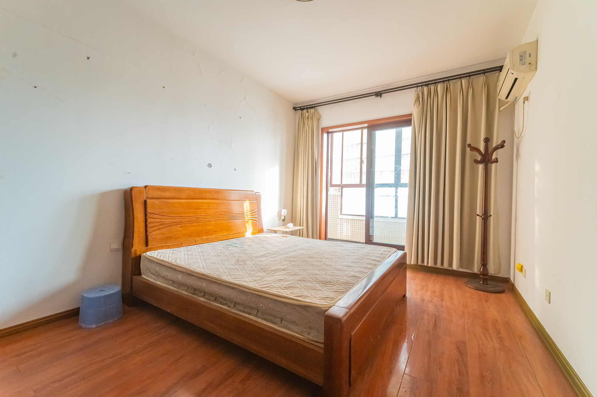 鹏基诺亚山林 3室2厅1卫 120.0万 鹏基诺亚山林 3室2厅1卫 120.0万卧室