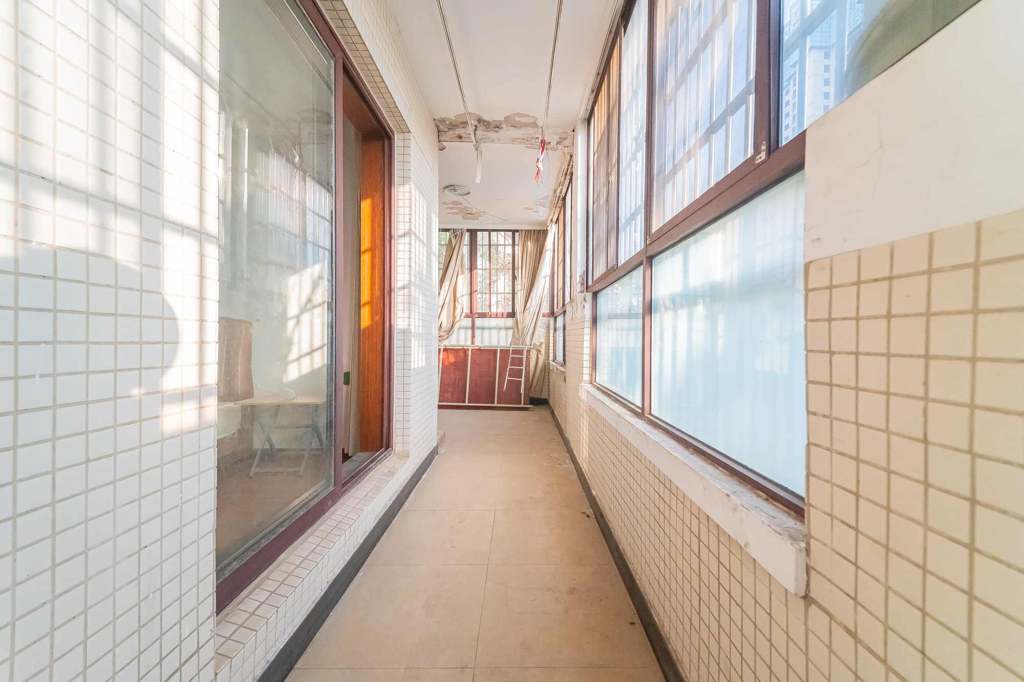 鹏基诺亚山林 3室2厅1卫 120.0万 鹏基诺亚山林 3室2厅1卫 120.0万阳台