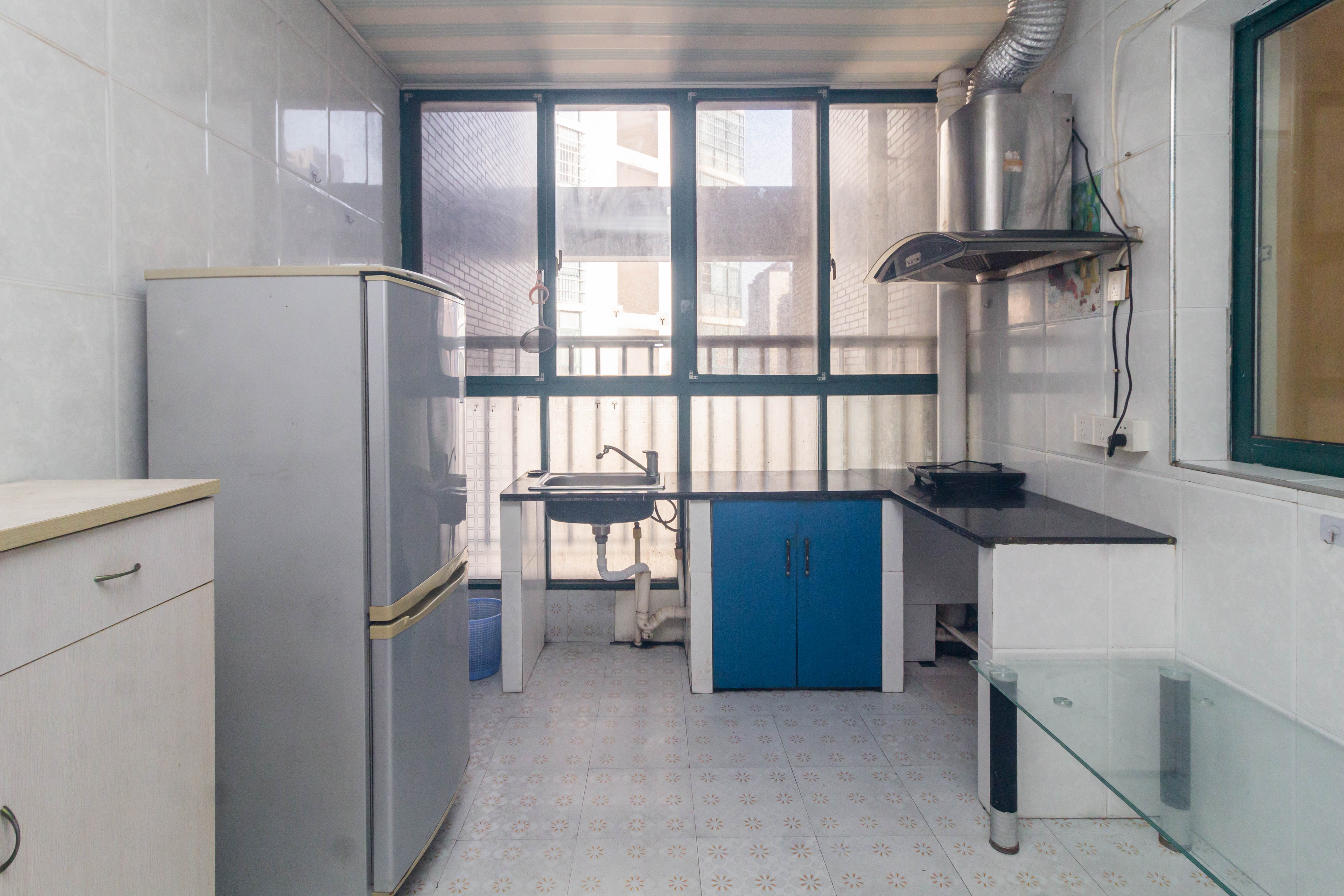 华天LOHO小镇 2室2厅1卫 42.8万 华天LOHO小镇 2室2厅1卫 42.8万厨房