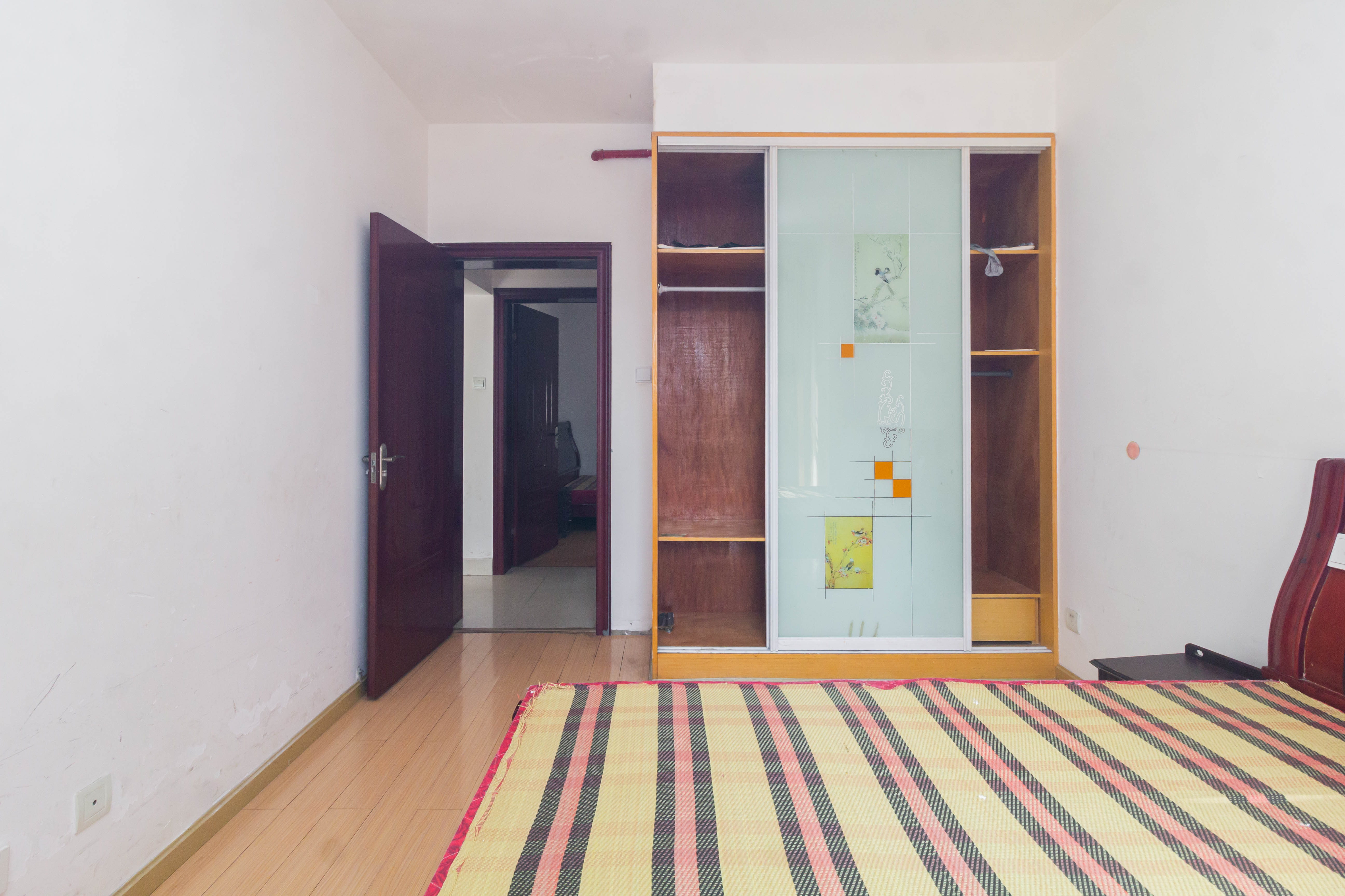 华天LOHO小镇 2室2厅1卫 42.8万 华天LOHO小镇 2室2厅1卫 42.8万卧室